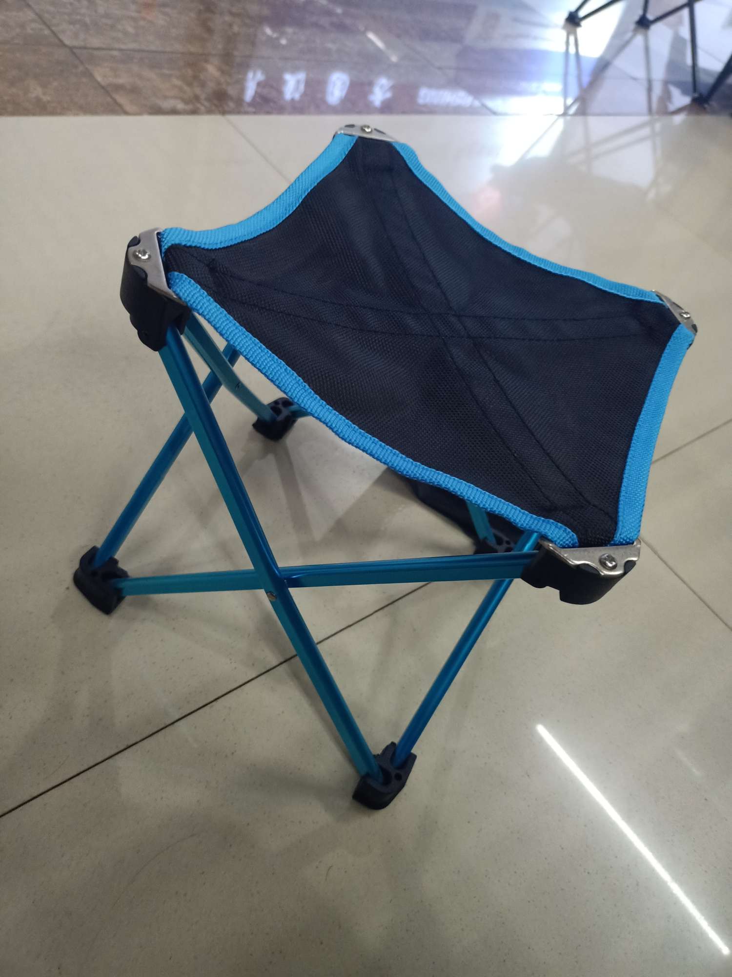 吕合金