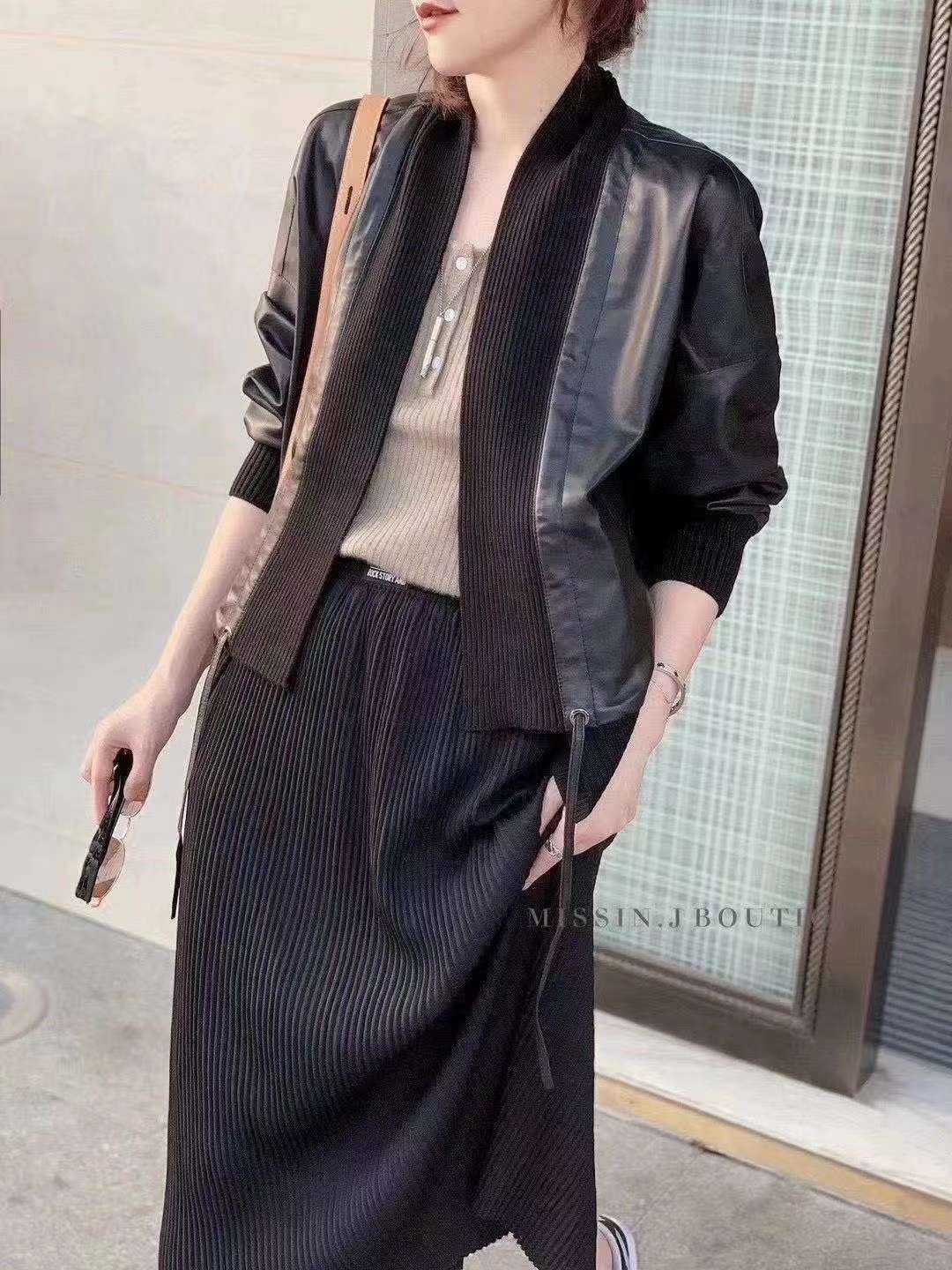 皮衣