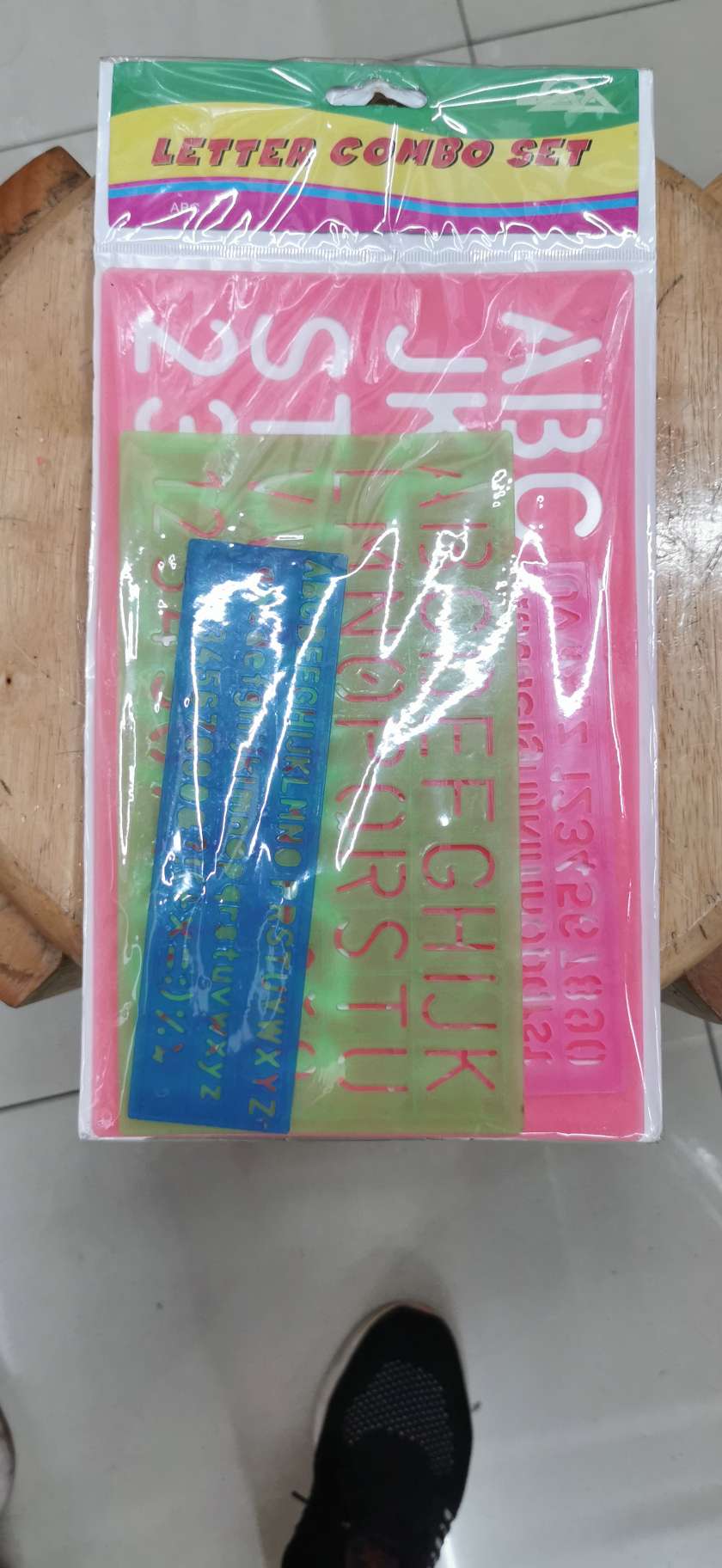 22cm字母板4pcs套装 尺子 办公文具