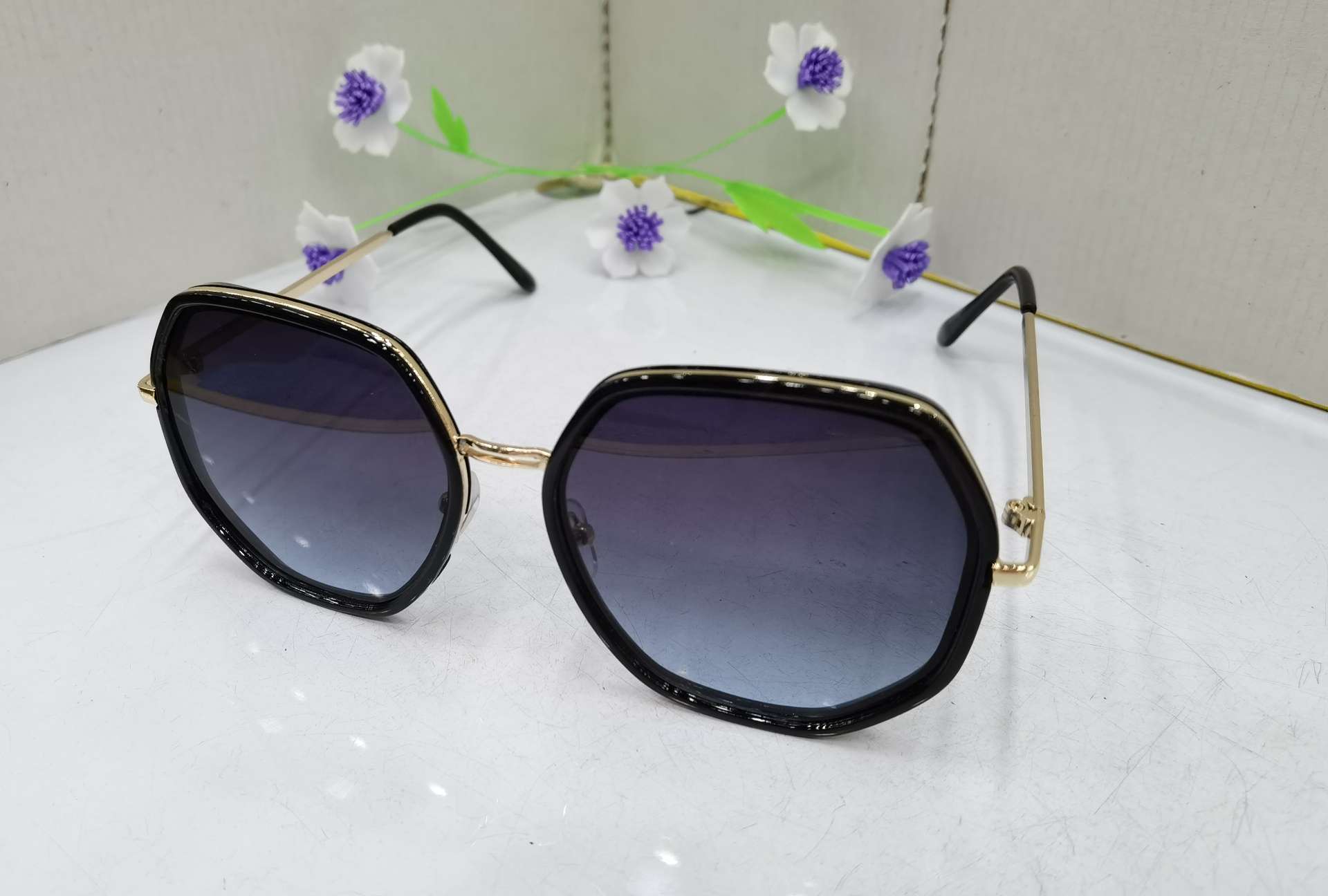 FP1183 2020 in-stock sunglasses, Korean-style popular sunshade glasses, fashionable large-frame same type UV protection sunglasses, polygonal sunglasses, trendy retro fashion sunglasses, radiation-proof glasses Item Picture