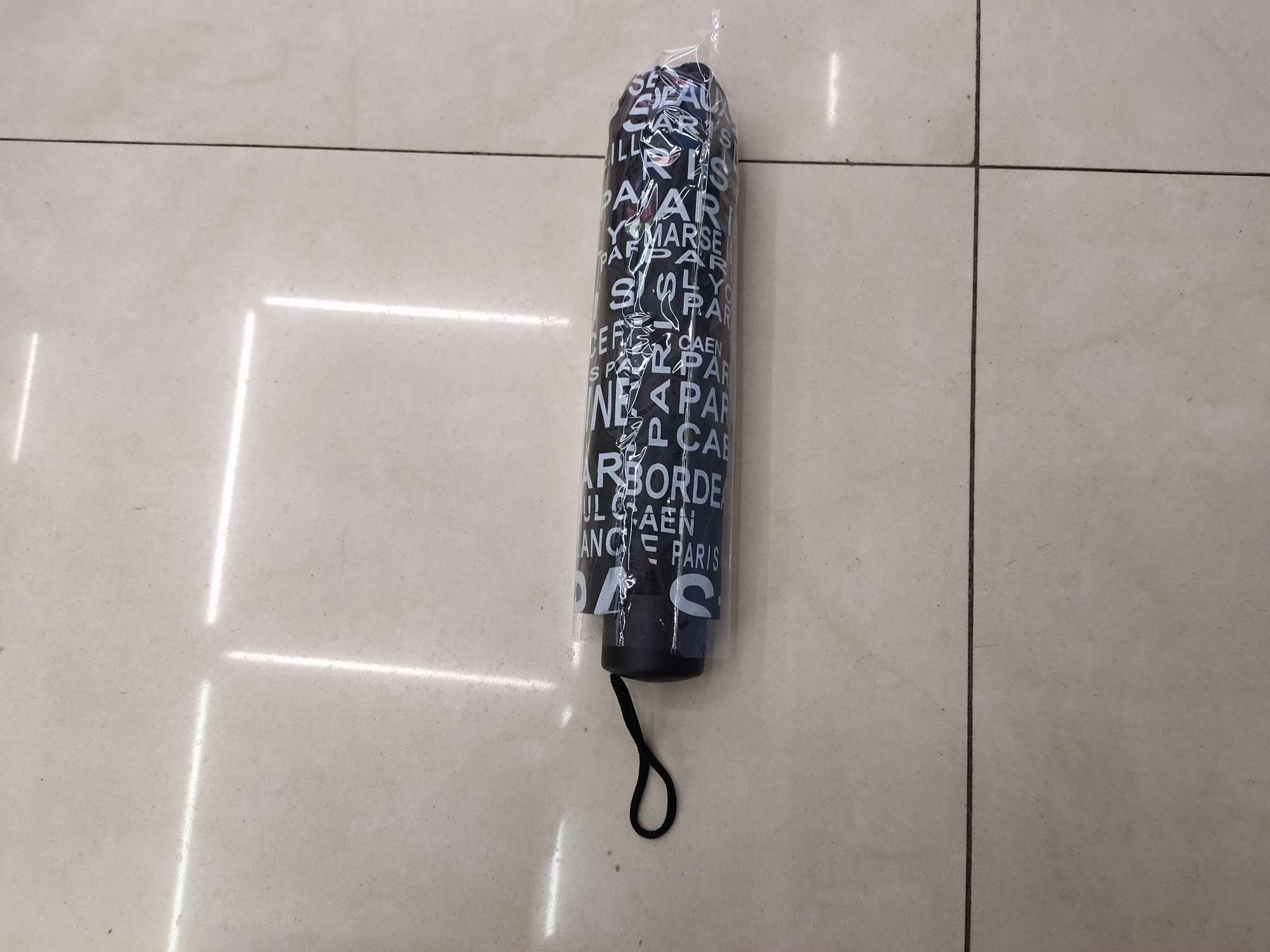 55cm8k three-fold ultra-mini umbrella, polyester silk fabric printed with Parisian letters detail image 1