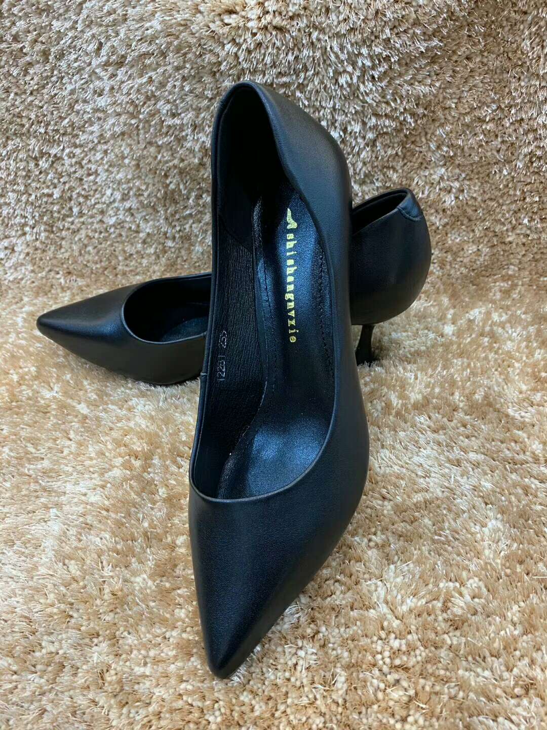 真皮女鞋2产品图