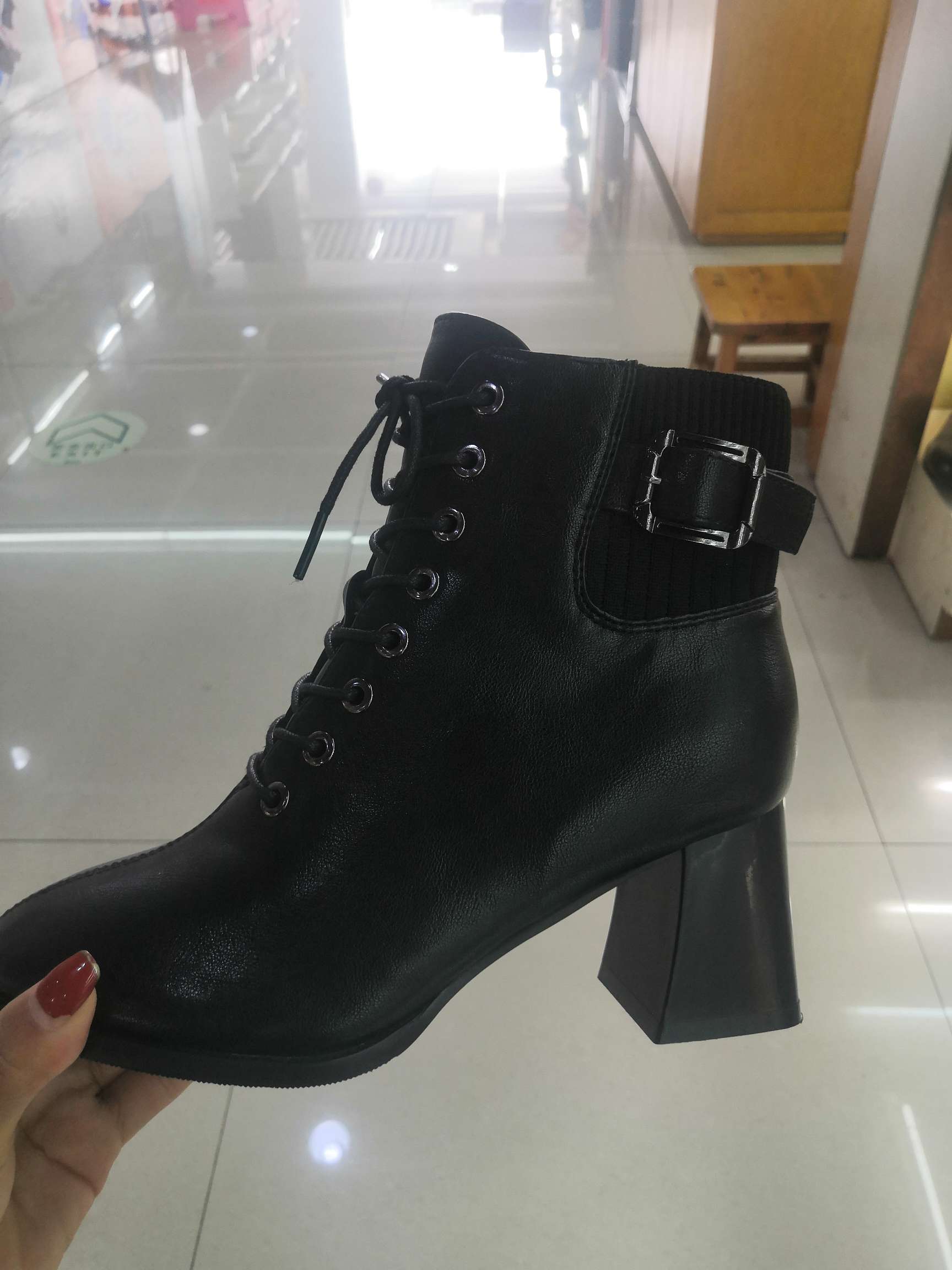 头层牛皮女靴