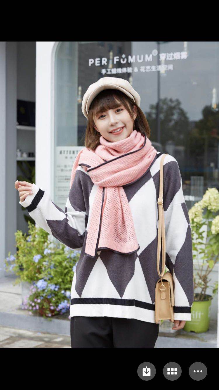 Pañuelo de punto de moda para mujeres hilo de lana de color sólido hilo de punto para mujeres invierno pequeño fresco versión coreana estudiante multimoda detail image 1