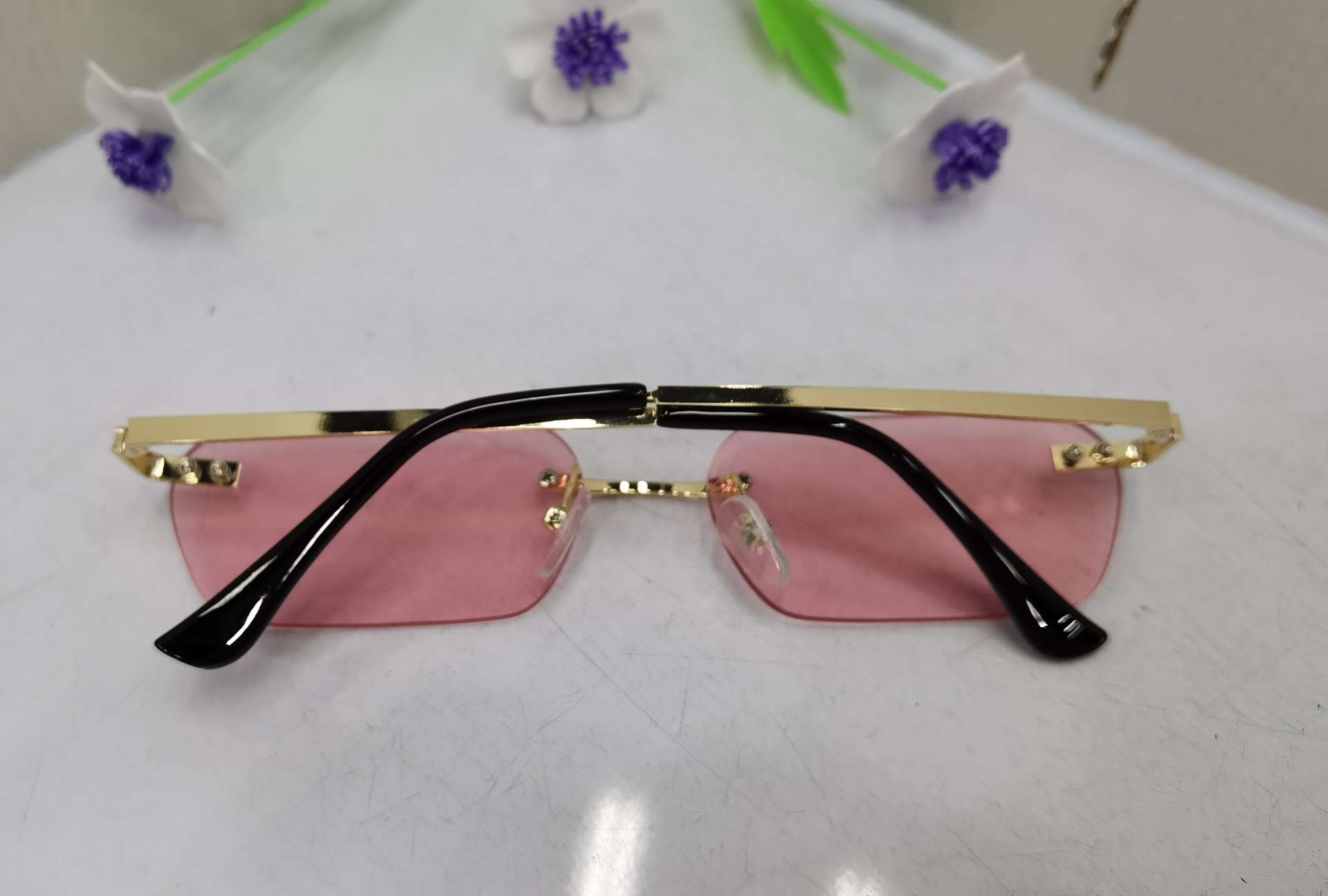FP9090 2020 in-stock cool street style quirky sunglasses, Korean-style internet-famous sunshade glasses, fashionable UV protection sunglasses, polygonal sunglasses, trendy retro fashion sunglasses, radiation-proof glasses detail image 1