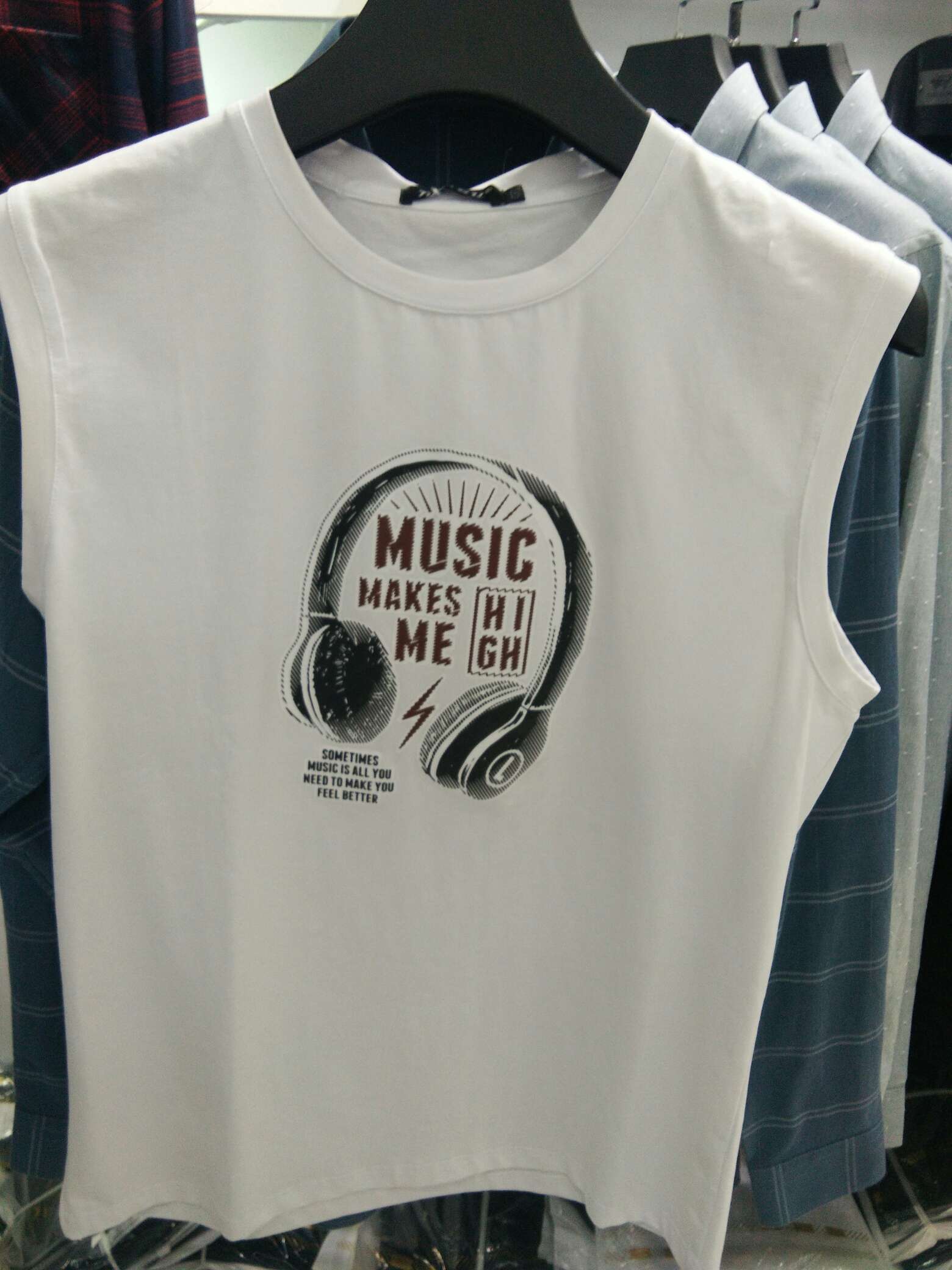T-shirt 10
