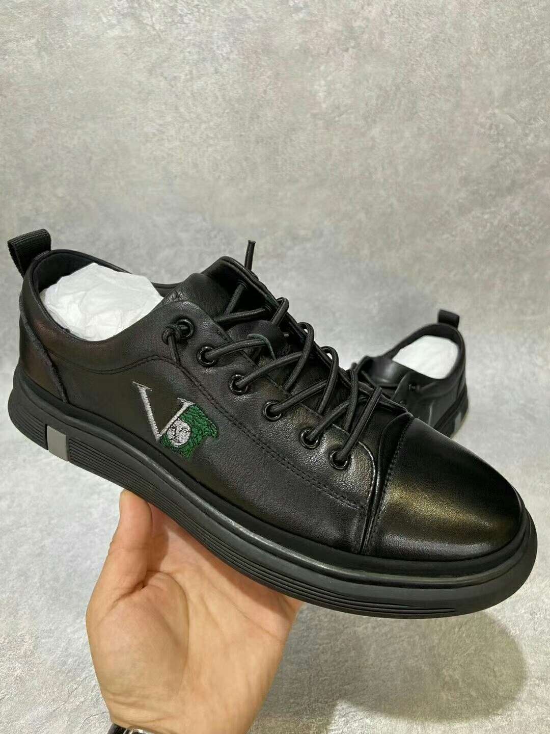 真皮休闲鞋3产品图
