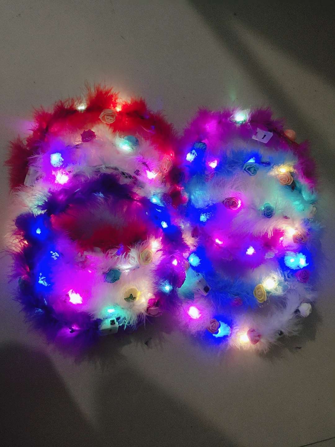 高亮发光羽毛花环儿童成人金丝羽毛发箍节日派对夜光闪光头饰热卖细节图