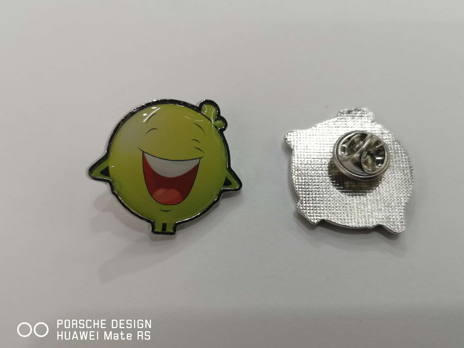 Metal badges, name badges, rubber-coated smiling face badges detail image 5