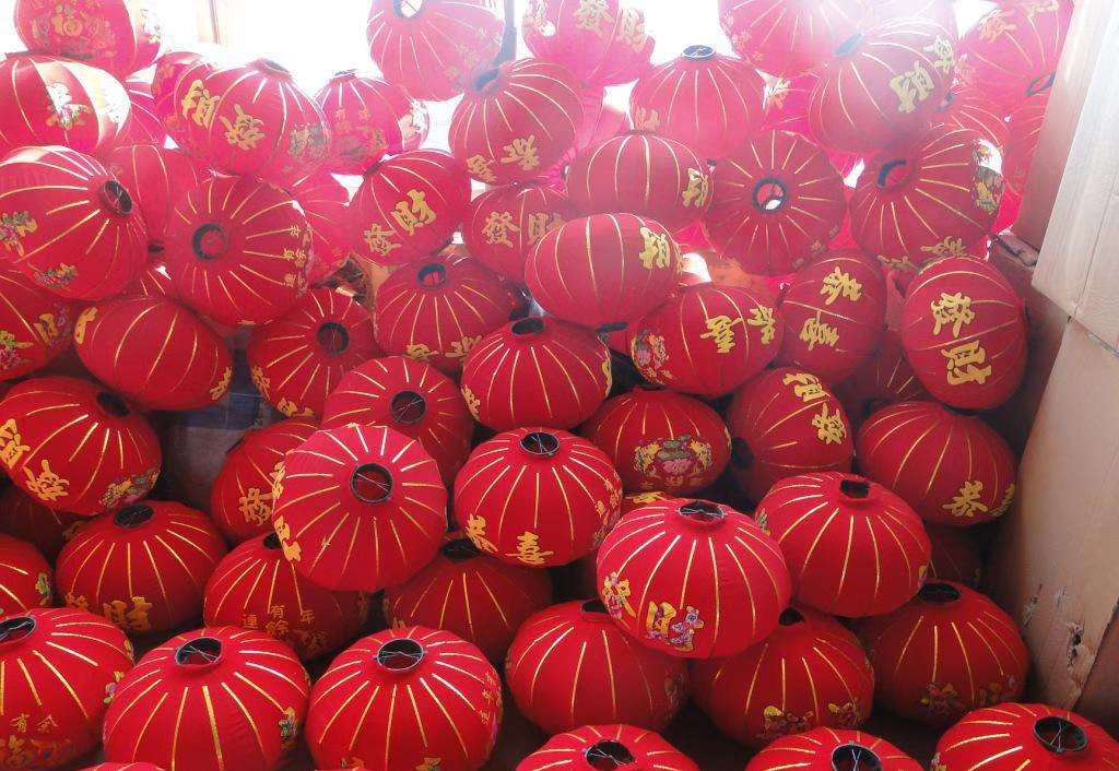 植绒灯笼 装饰灯笼 吸式小灯笼  3# 4# 5# 6# 进红商城详情图4