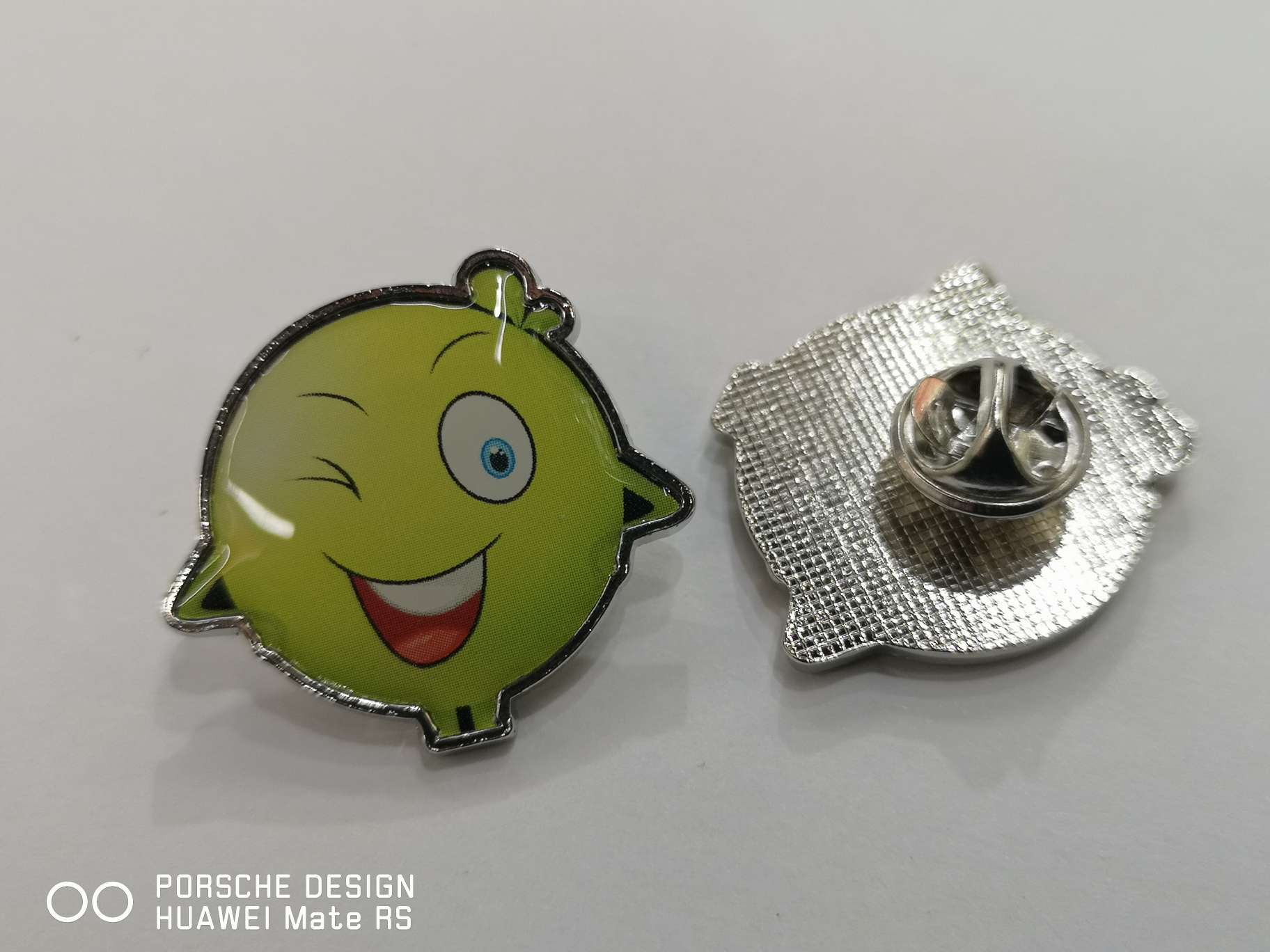 Metal badges, name badges, rubber-coated smiling face badges detail image 9