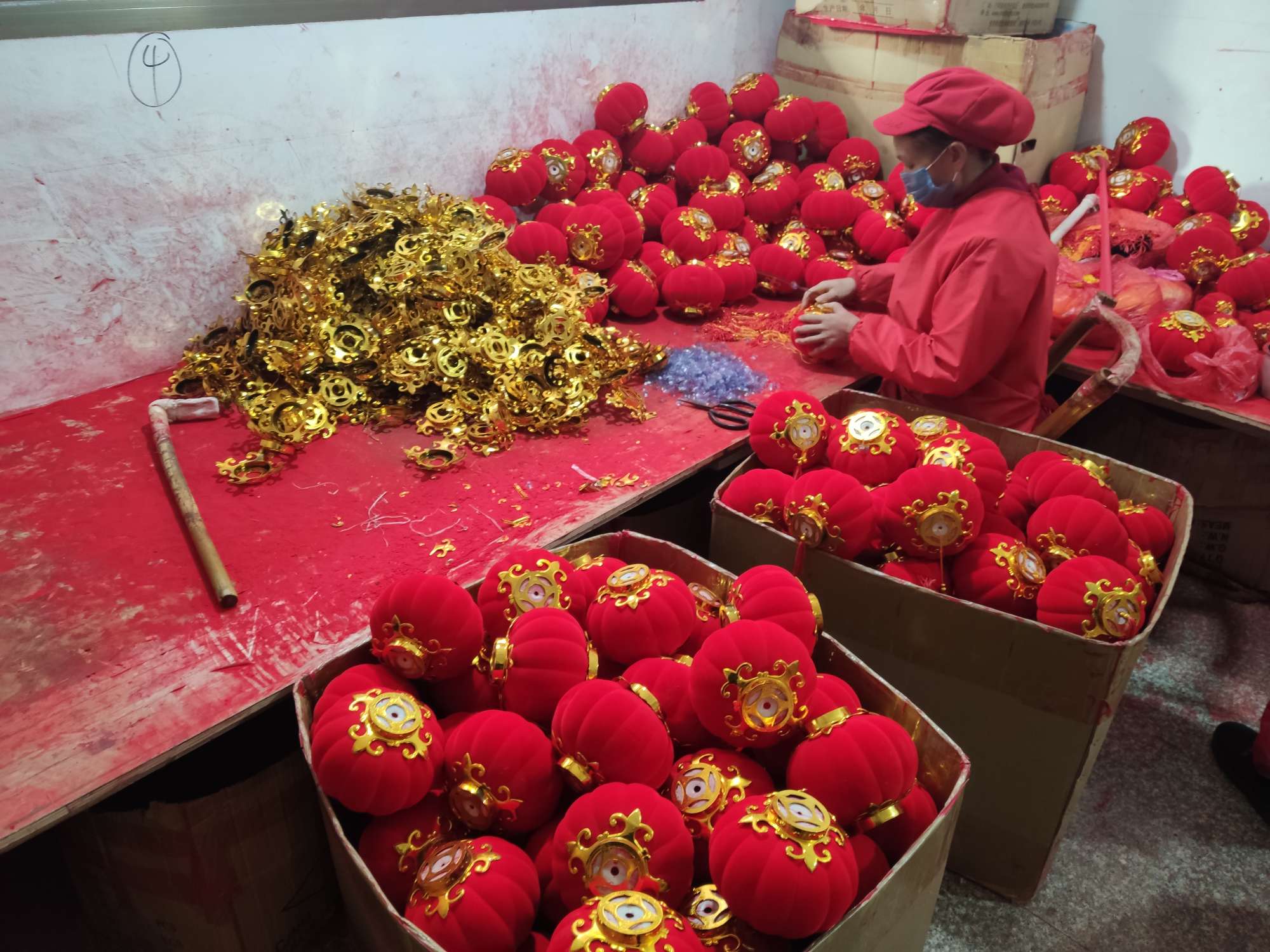 植绒灯笼 装饰灯笼 吸式小灯笼  3# 4# 5# 6# 进红商城详情图12