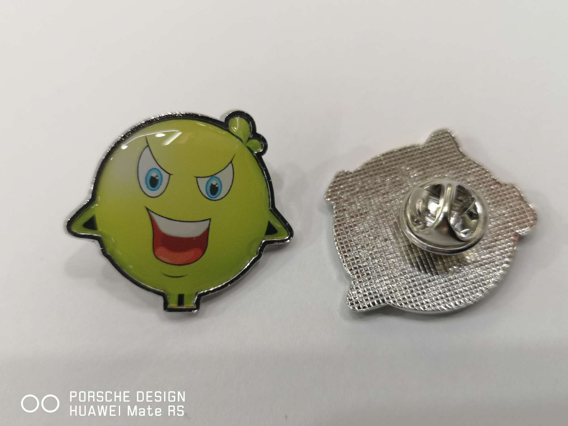 Metal badges, name badges, rubber-coated smiling face badges detail image 10