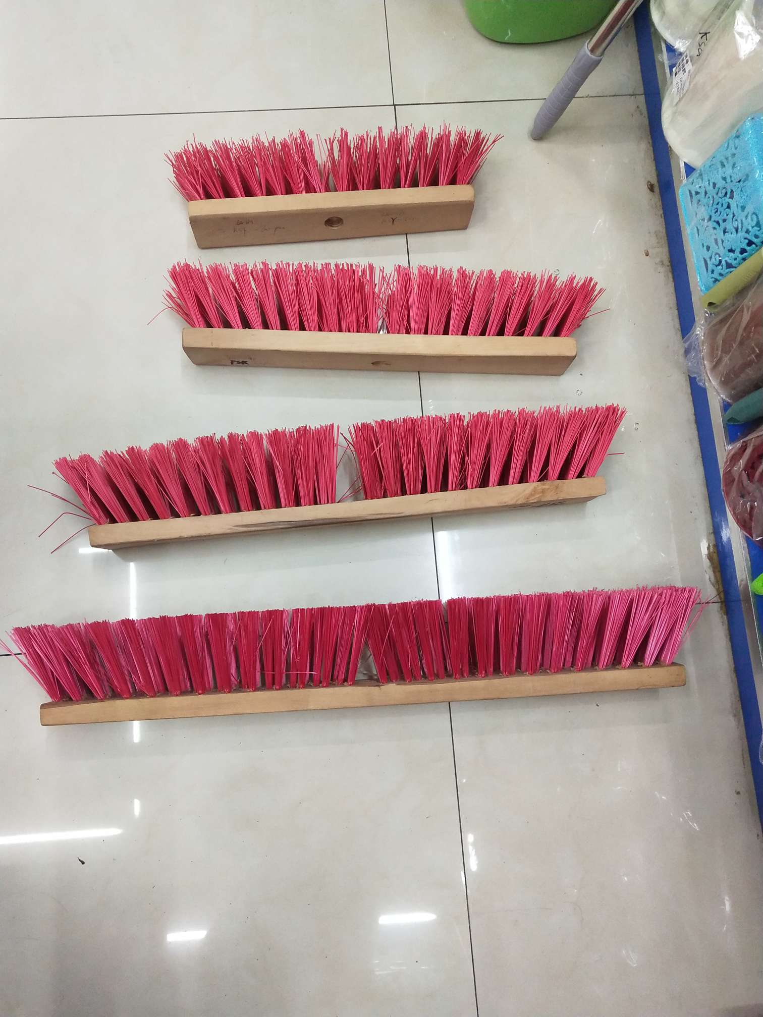 To brush thumbnail