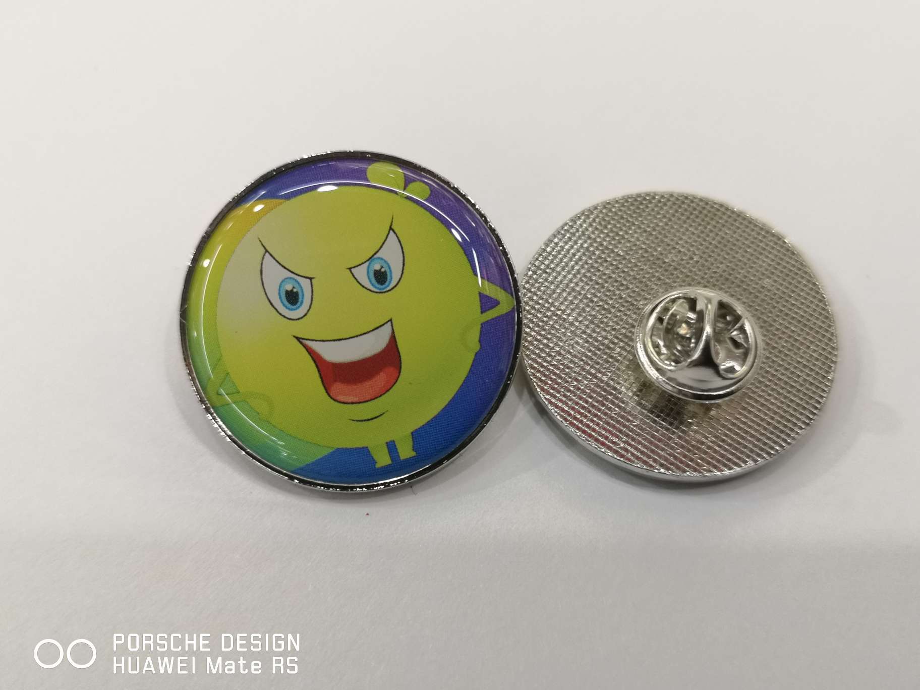 Metal badges, name badges, rubber-coated smiling face badges detail image 8