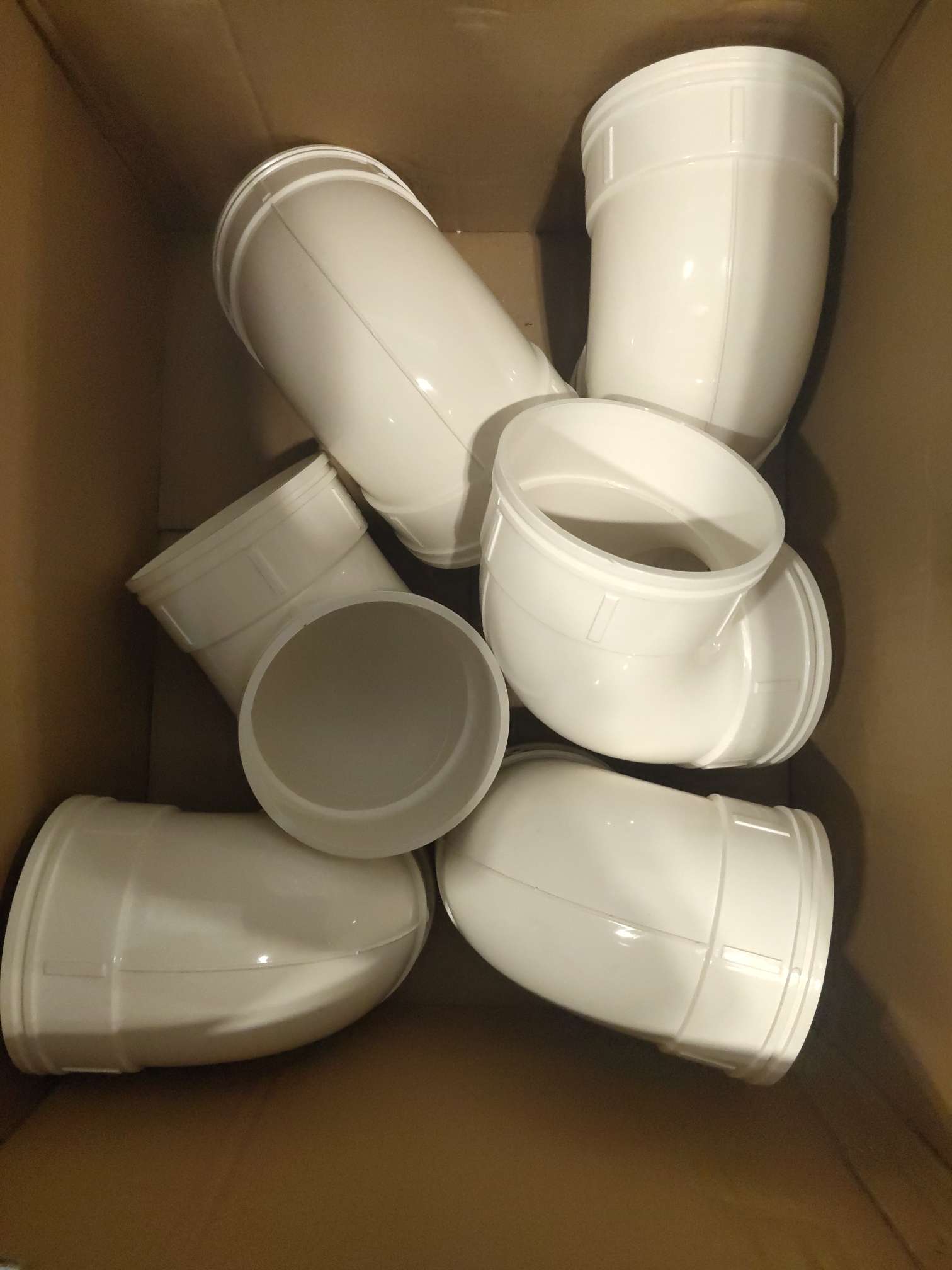 弯头产品图