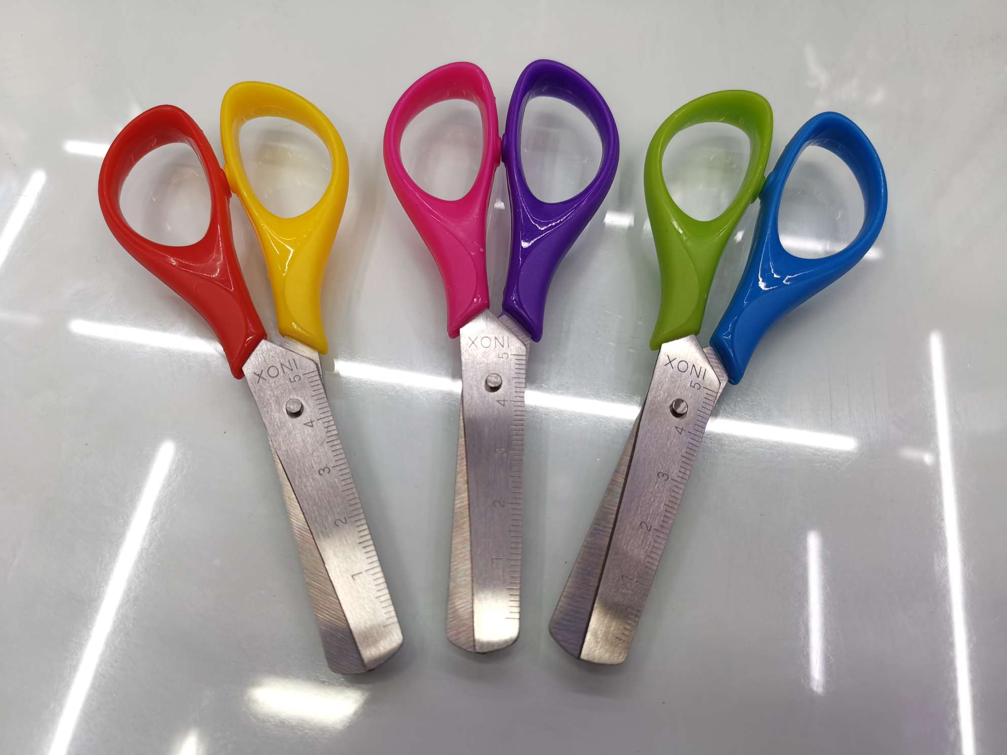 Office students scissors children paper-cut scissors Kindergarten DIY color ruler scissors thumbnail