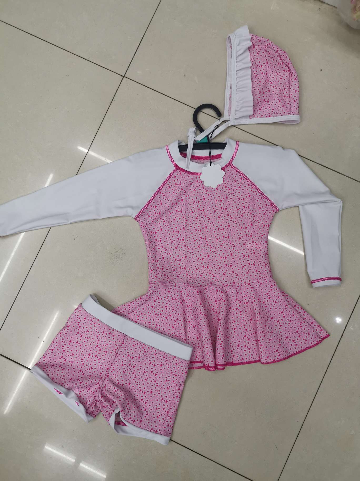 Girls' Long-Sleeved Three-Piece Swimsuit