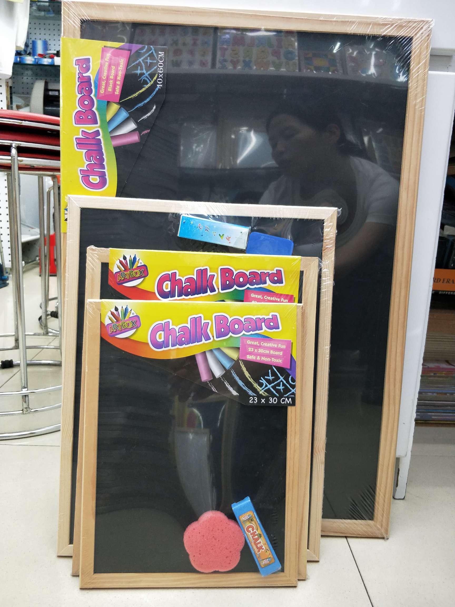 软木板照片墙家用留言板幼儿园主题软木背景照片墙办公桌面便签墙创意广告栏图钉软木板毛毡板墙贴展示板产品图