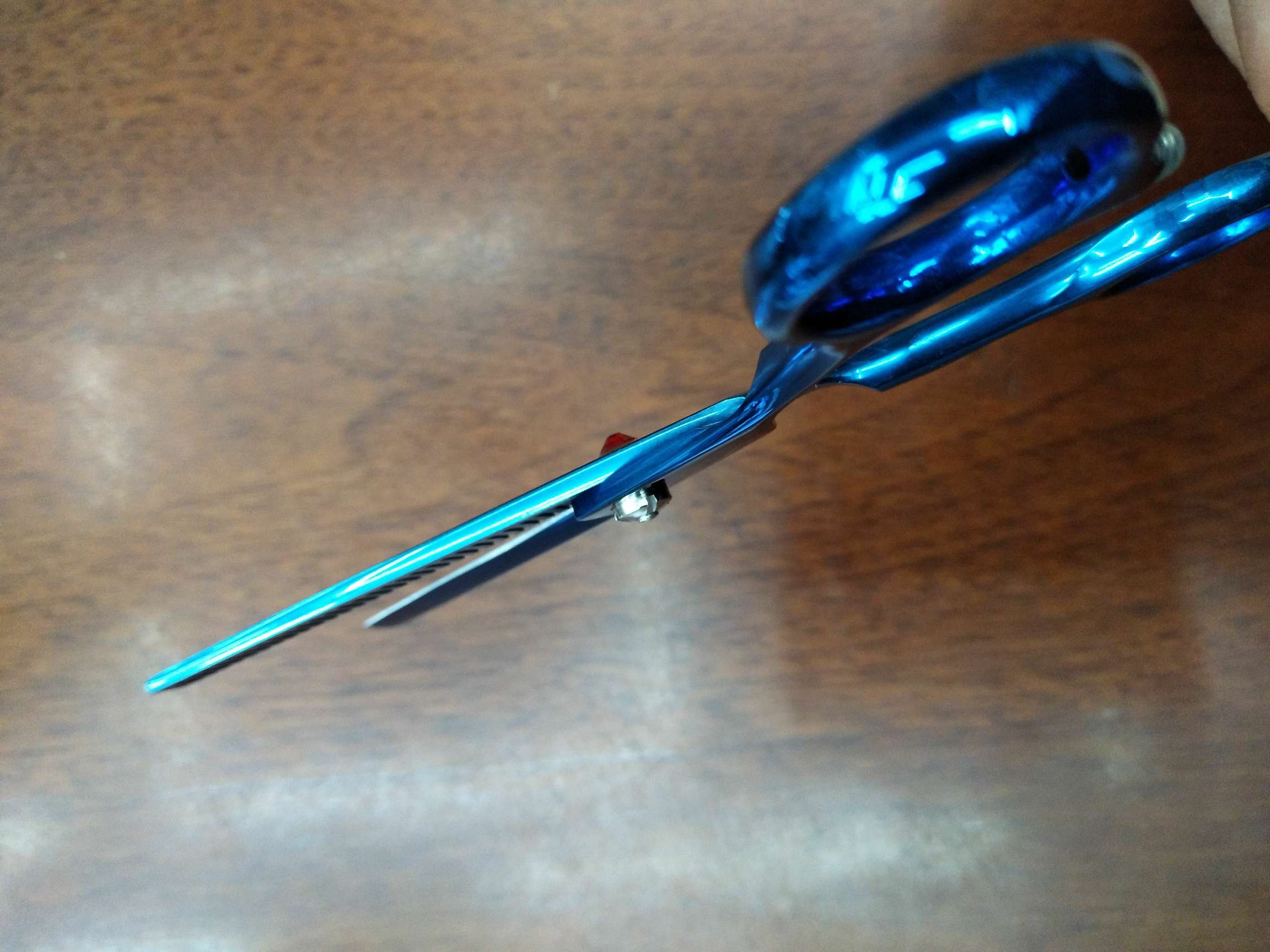 Average price of hairdressing scissors, office scissors, flat-mouthed toothed scissors details Picture