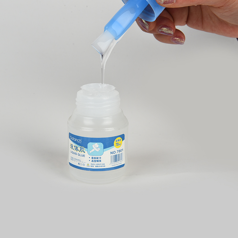 70 Ml Liquid Glue Application Scenario