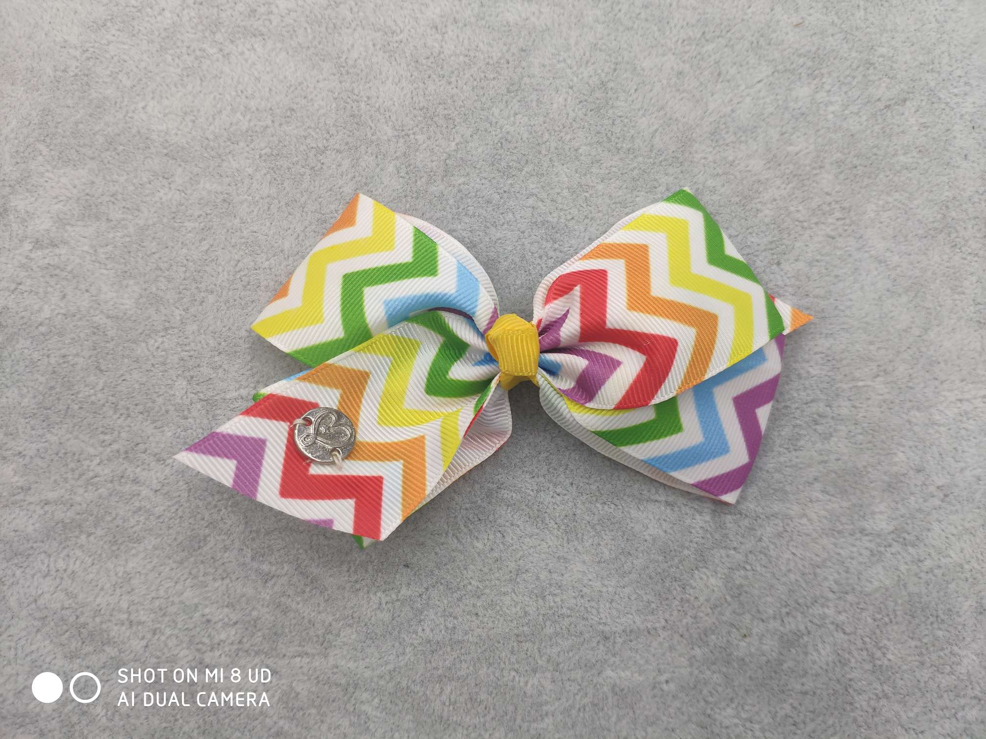 White background colorful headflower children can wear cute wind Instagram blogger recommended thumbnail