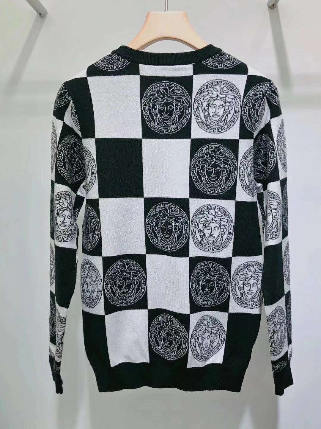 Men's hoodie 37 thumbnail