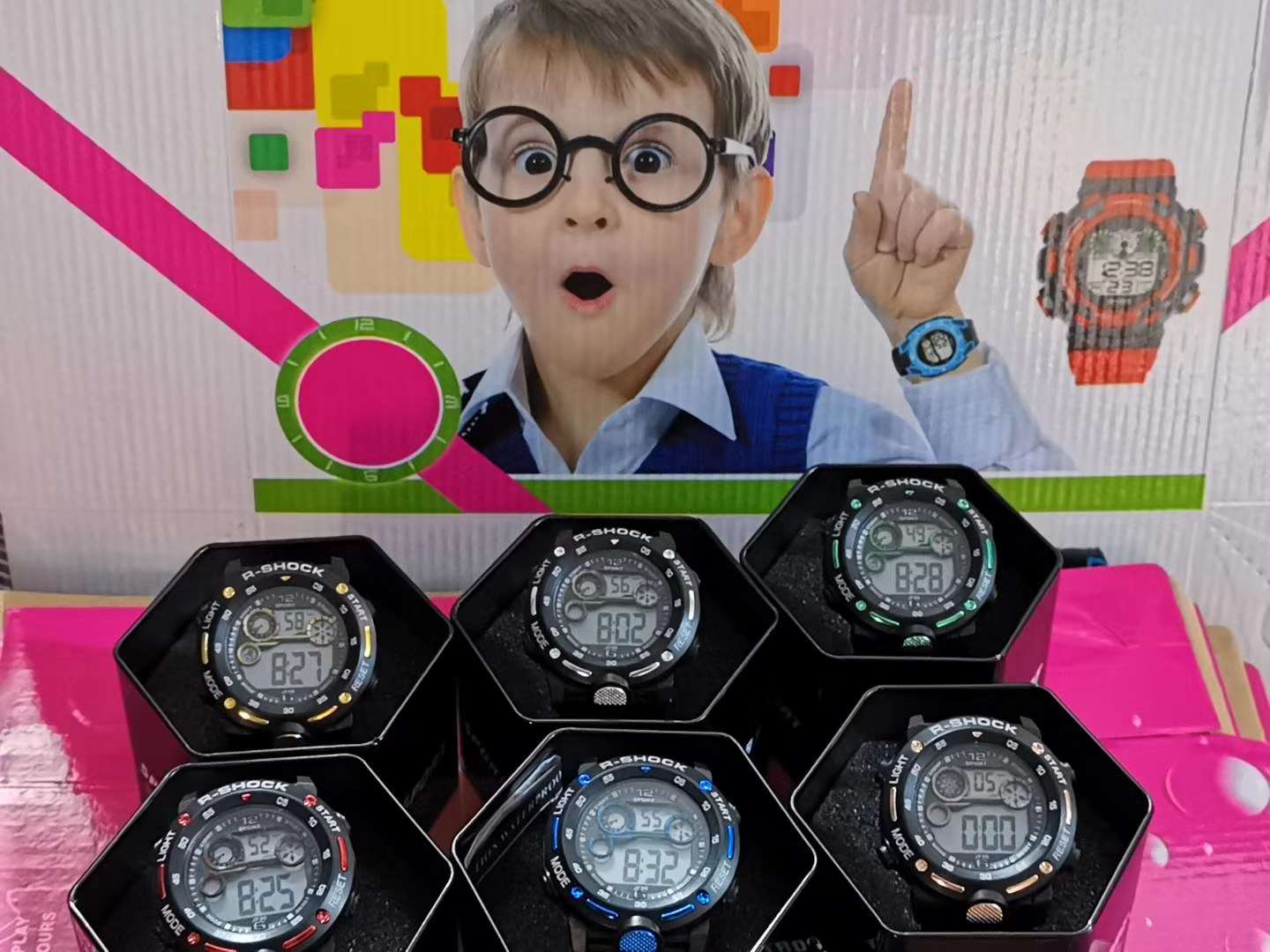 Colorful sports electronic watch detail image 1