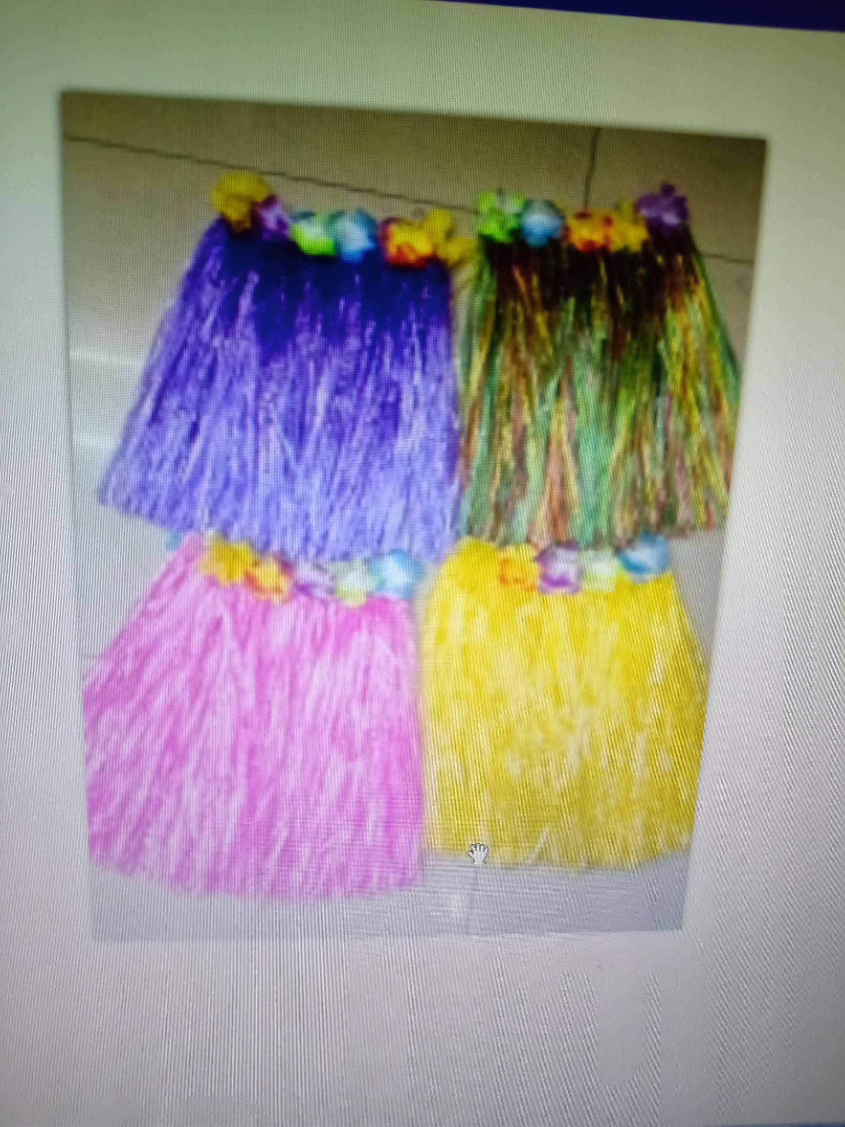 夏威夷蓬蓬裙，沙滩裙。有不同尺寸，价可谈