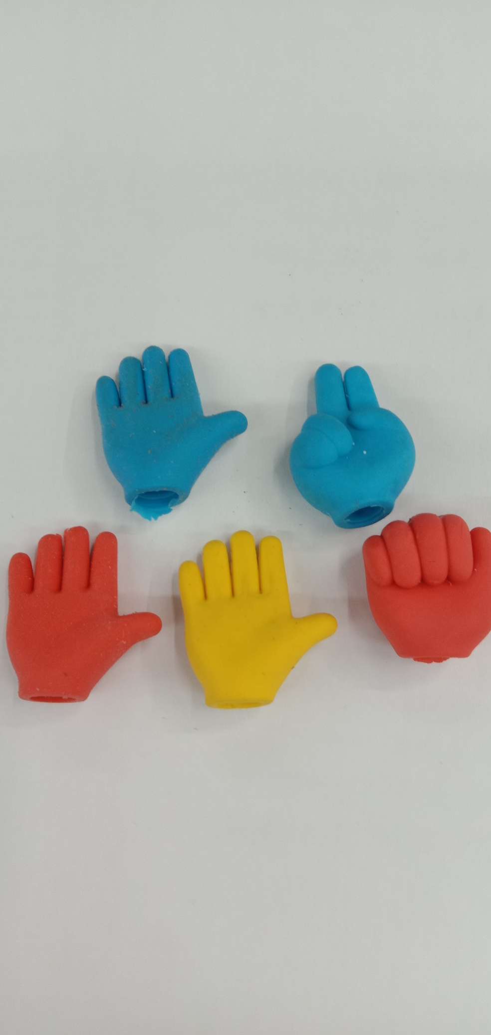 Modeling Rubber Rock Paper Scissors details Picture