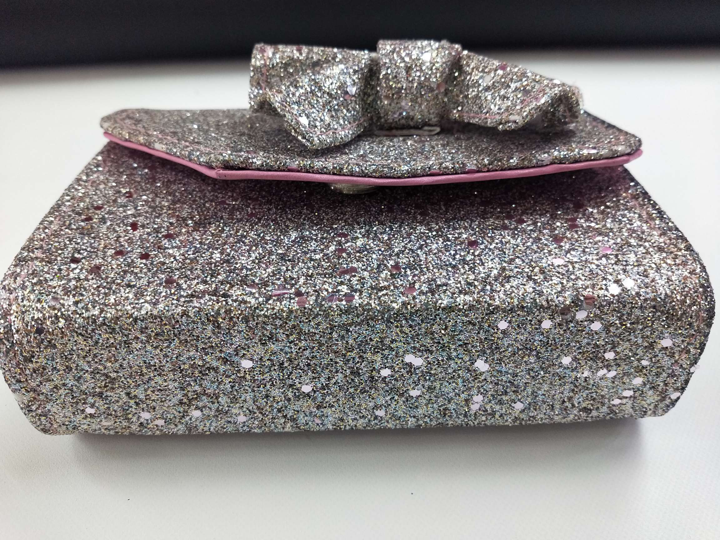 Cute little girl bag, fashionable children's bag, glitter bag, coin purse, princess bag Specification image