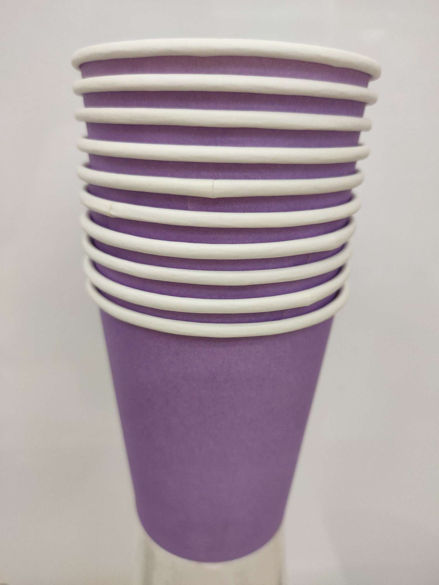 纸杯：紫色：儿童手工制作，画画，装饰 ，颜色很多，也可以按客户要求定产品图