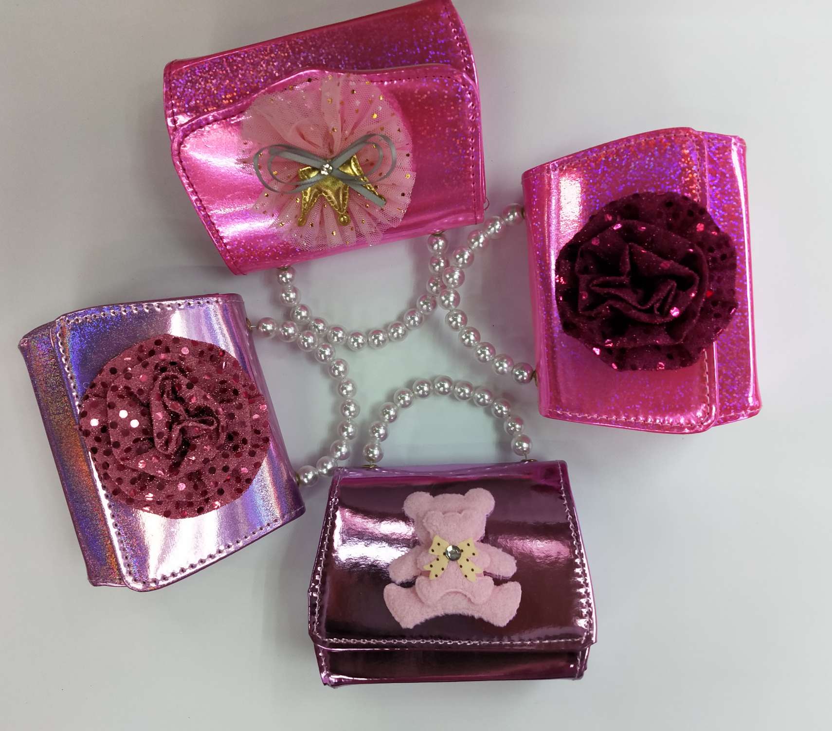 Cute little bear princess bag, dinner bag, coin purse, online red envelope, cute little girl bag details Picture