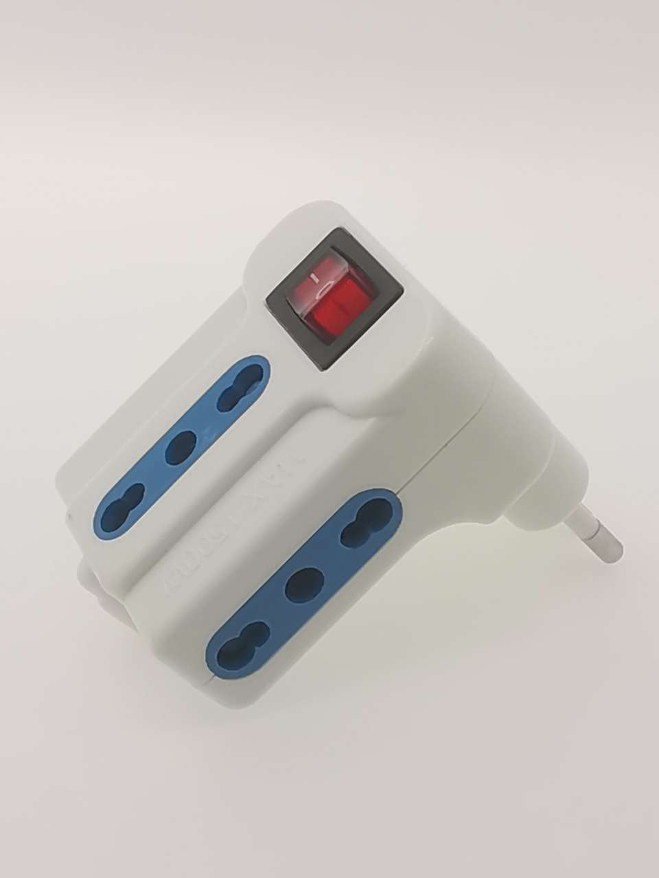 025S Italian converter plug with switch thumbnail