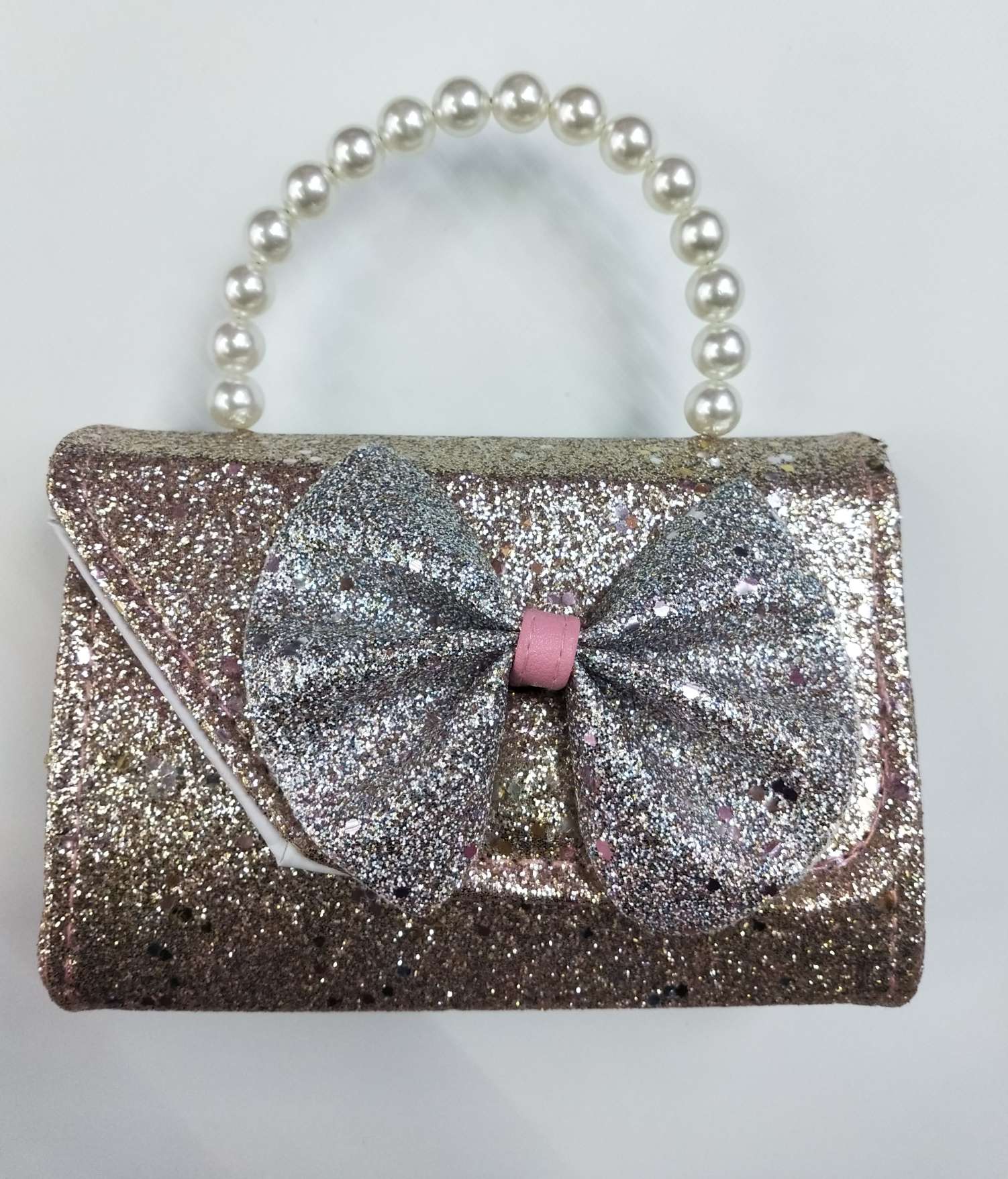 Fashionable children's bag, princess bag, chanel-style cute little girl bag, coin purse, bead chain bag Application Scenario