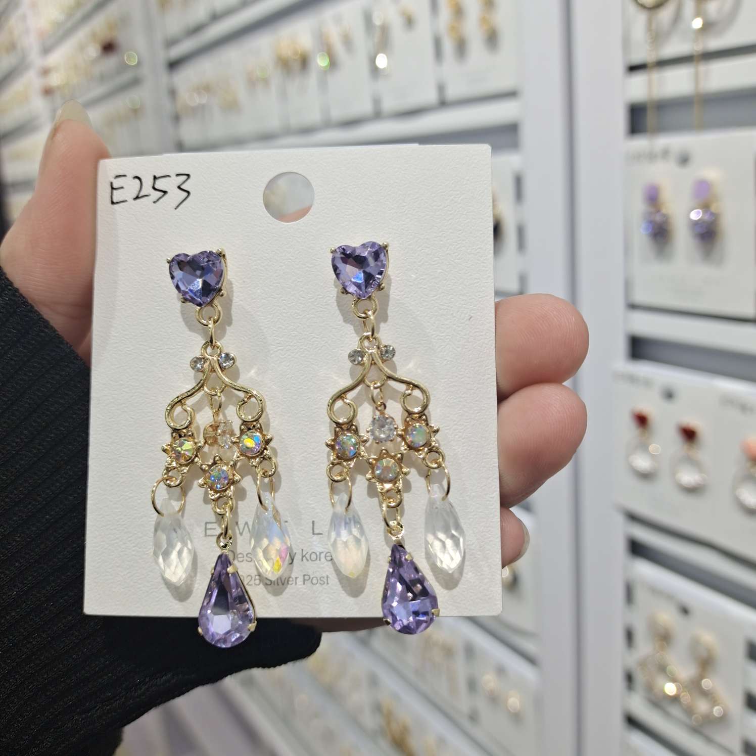 Temperament purple earrings female 2020 South Korea's new crystal light transparent senior sense earrings without piercing ear clip earrings