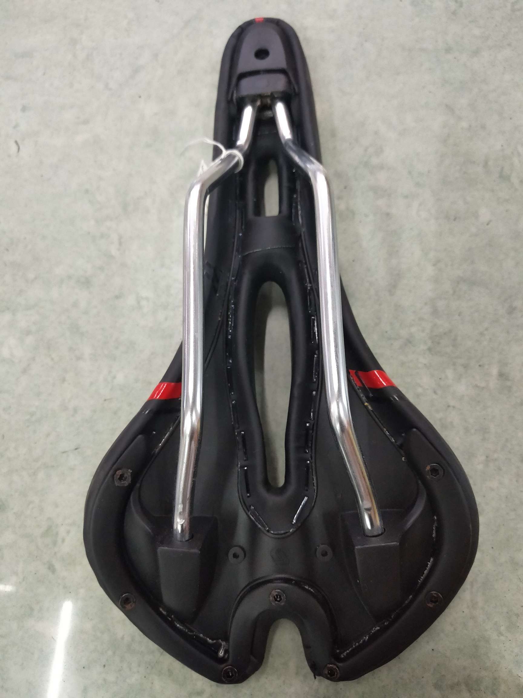 Tq~Az015 Silicone Saddle details Picture