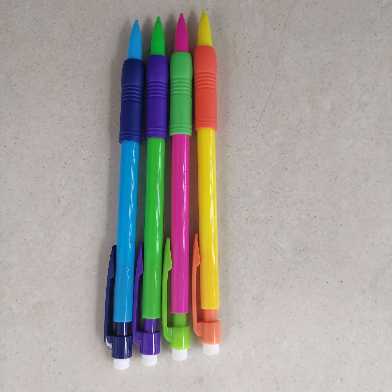 Colorful four-color pencil with a protective case detail image 3