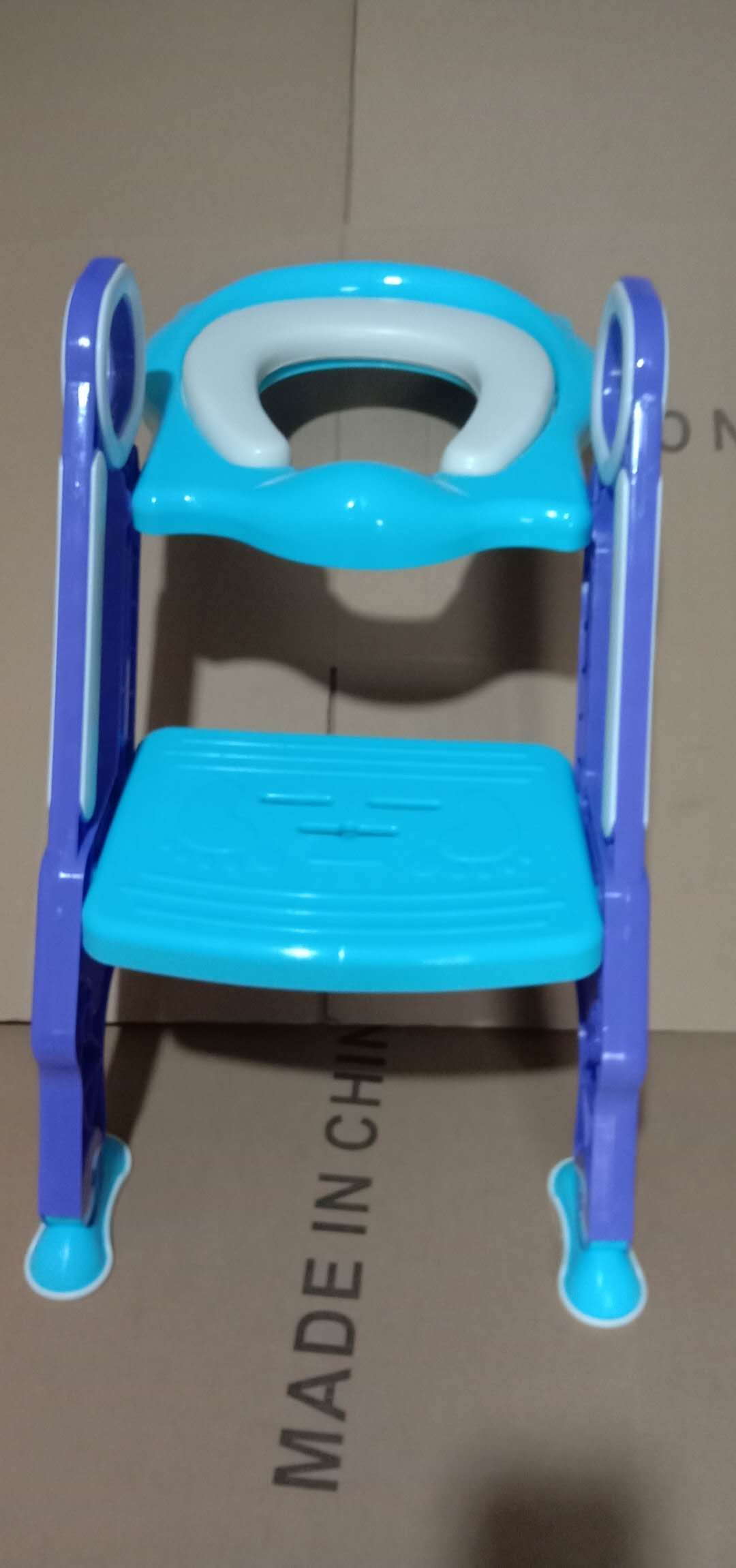 折叠式易收纳儿童坐便器 马桶梯 楼梯式儿童马桶垫详情4