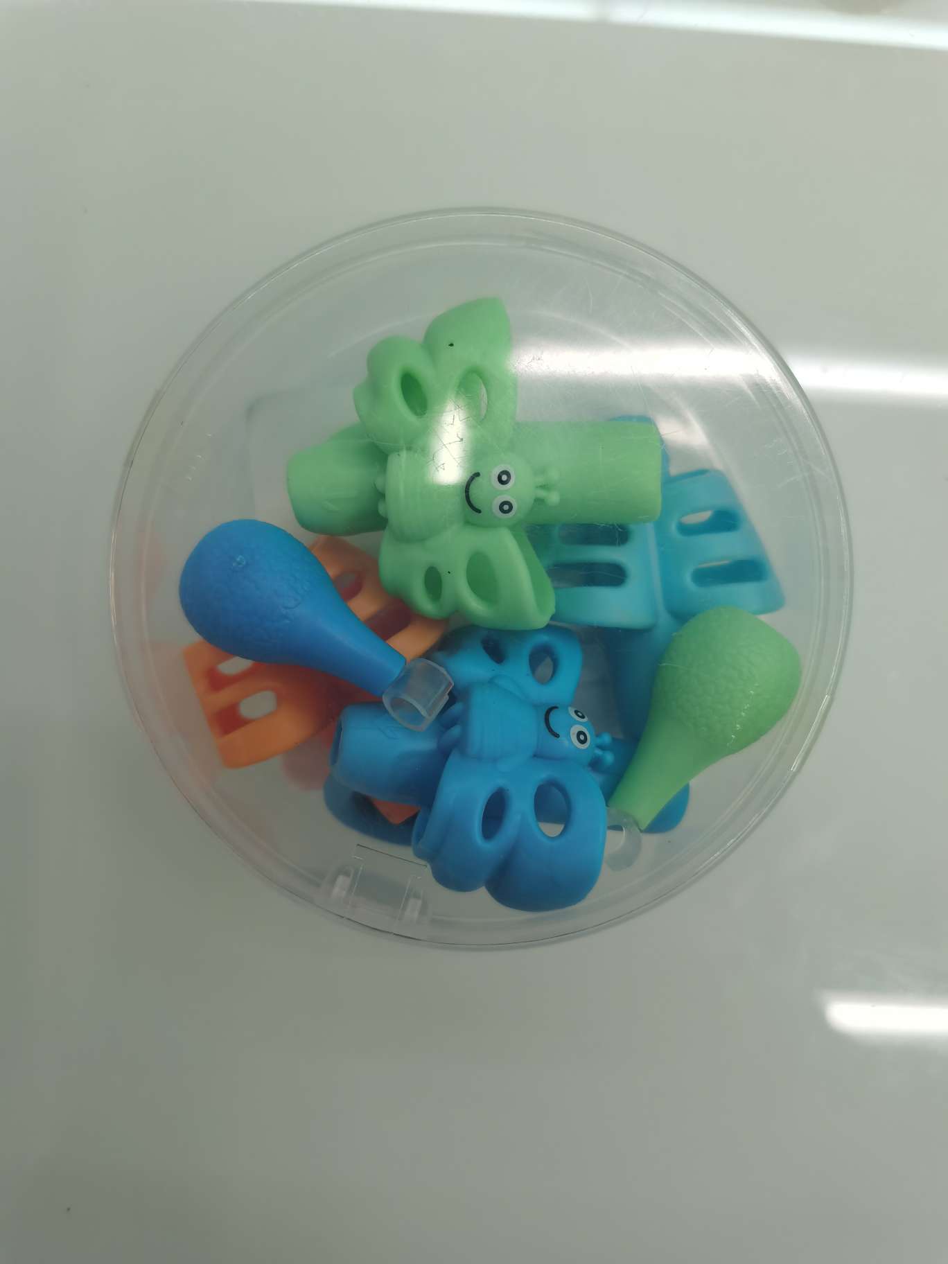 Children's silicone pen grip, a best-selling pen grip detail image 2