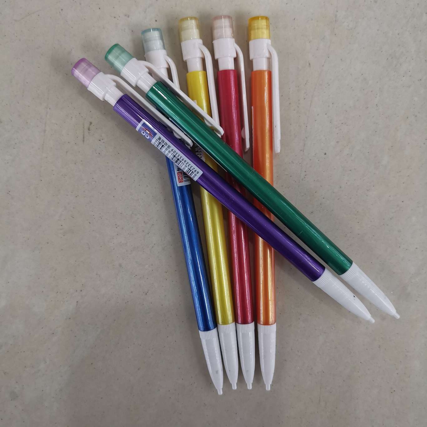 ستة ألوان معدنية قلم رصاص متحرك Item Picture