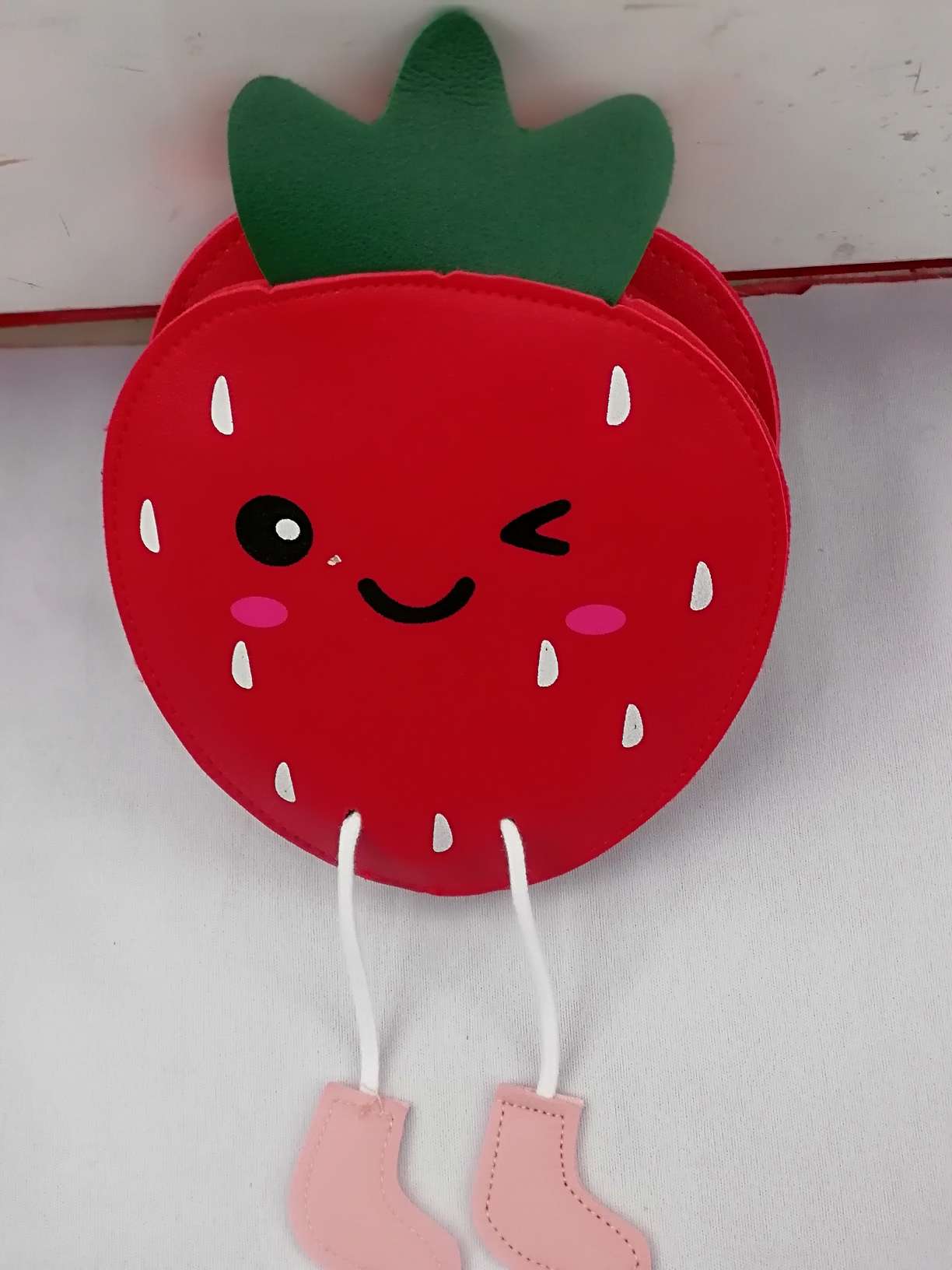Strawberry bag thumbnail