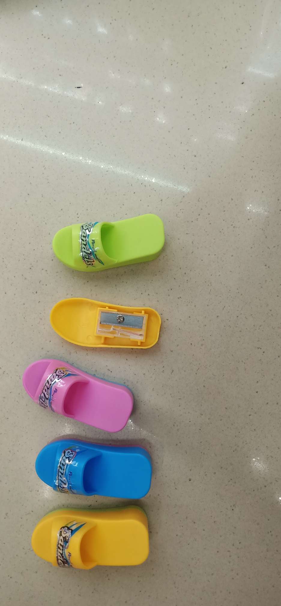 鞋子卷笔刀橡皮卷笔刀自动转笔刀带橡皮卷笔刀详情图2