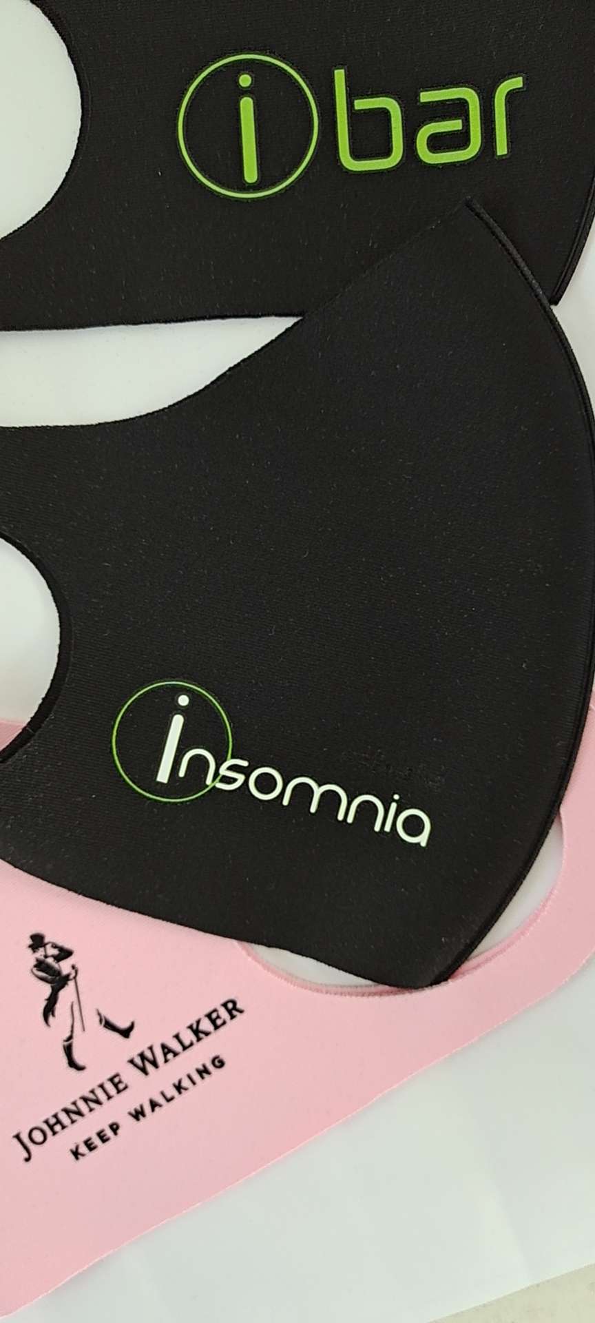 Customized masks for celebrity advertisements Application Scenario