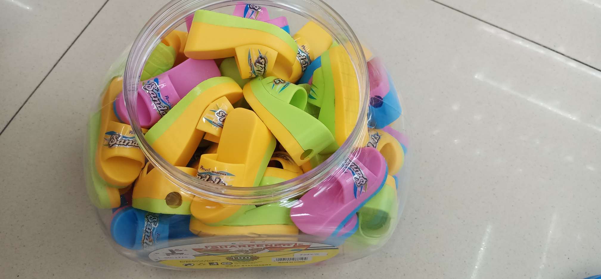 鞋子卷笔刀橡皮卷笔刀自动转笔刀带橡皮卷笔刀详情图3