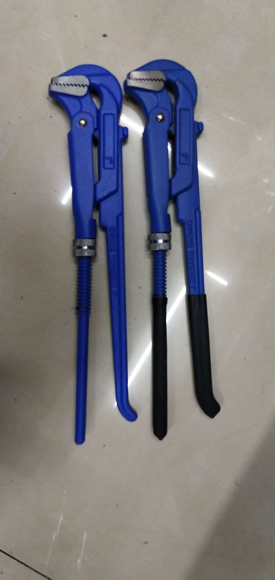 Olecranon Pliers (Plain Handle And Plastic Handle) undefined