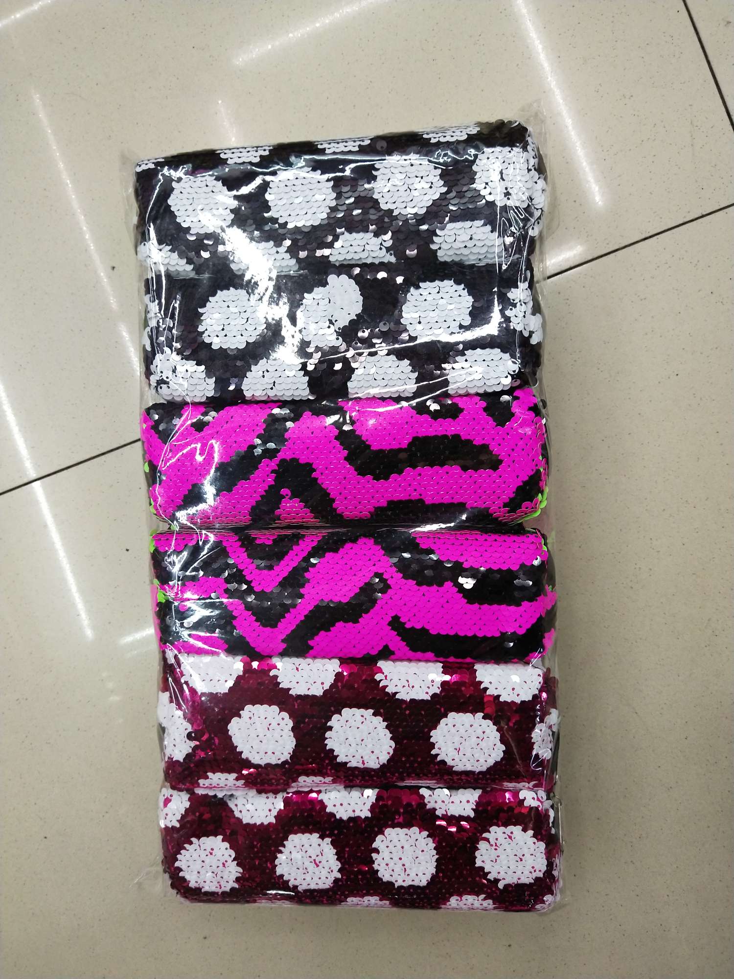 铅笔盒亮片笔袋