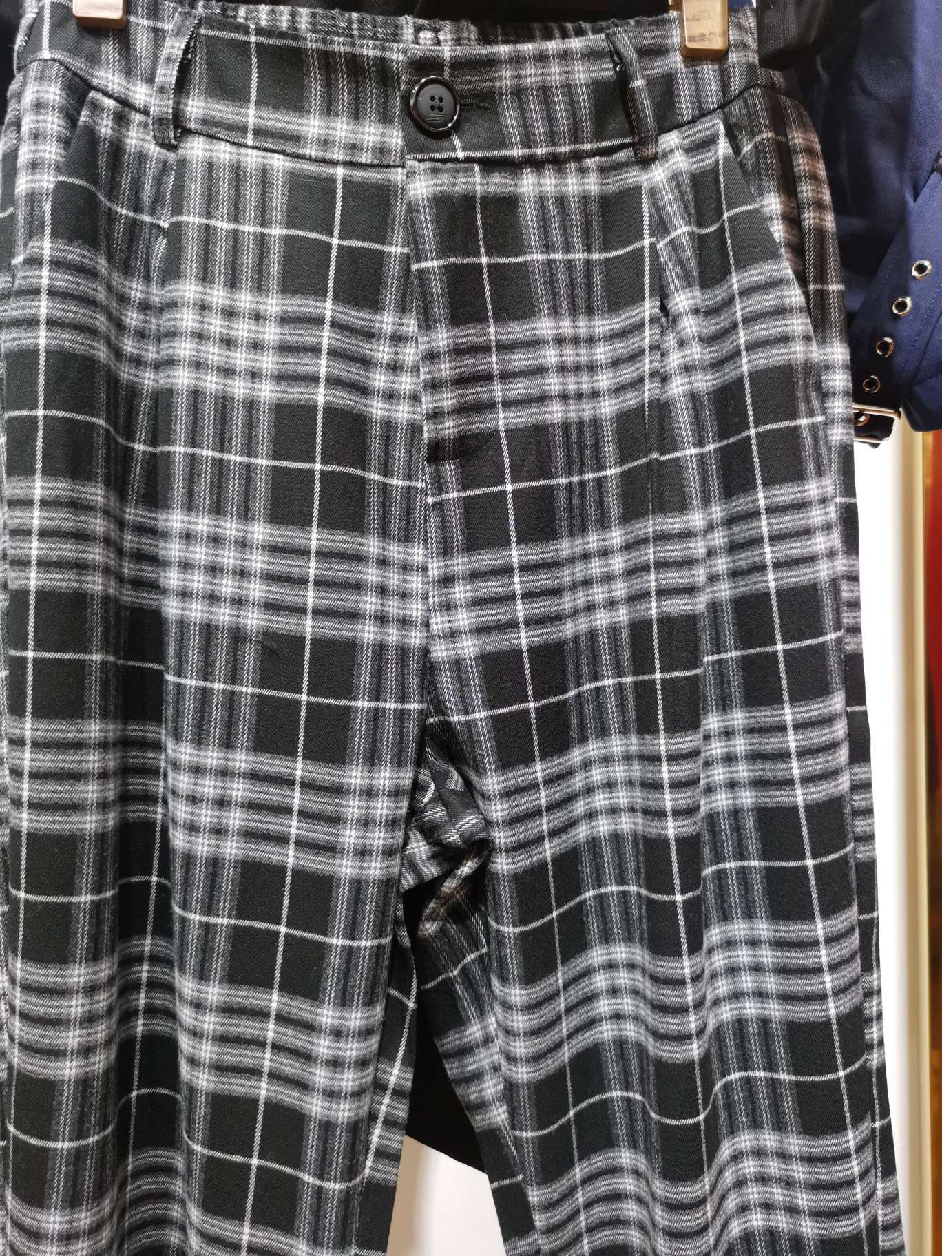 Black and white checkered fashionable casual women's trousers