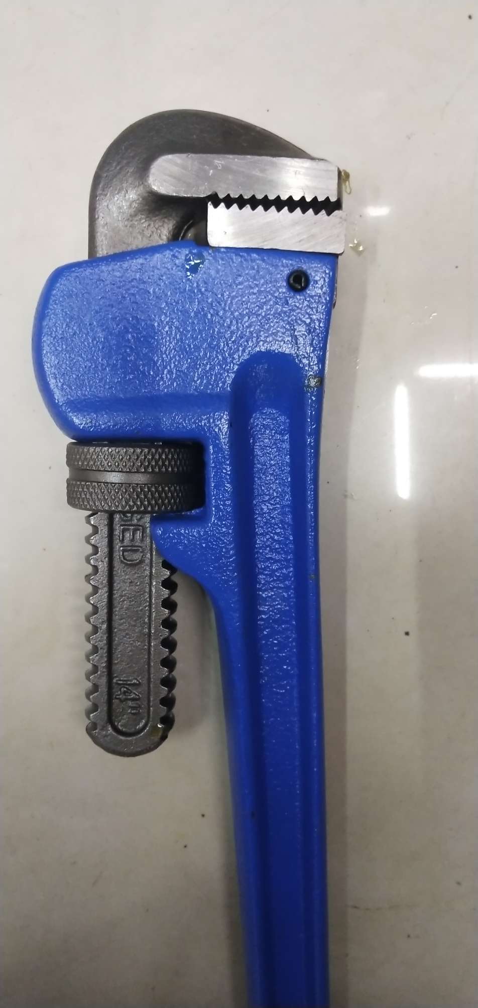 American Type Pipe Wrench Application Scenario