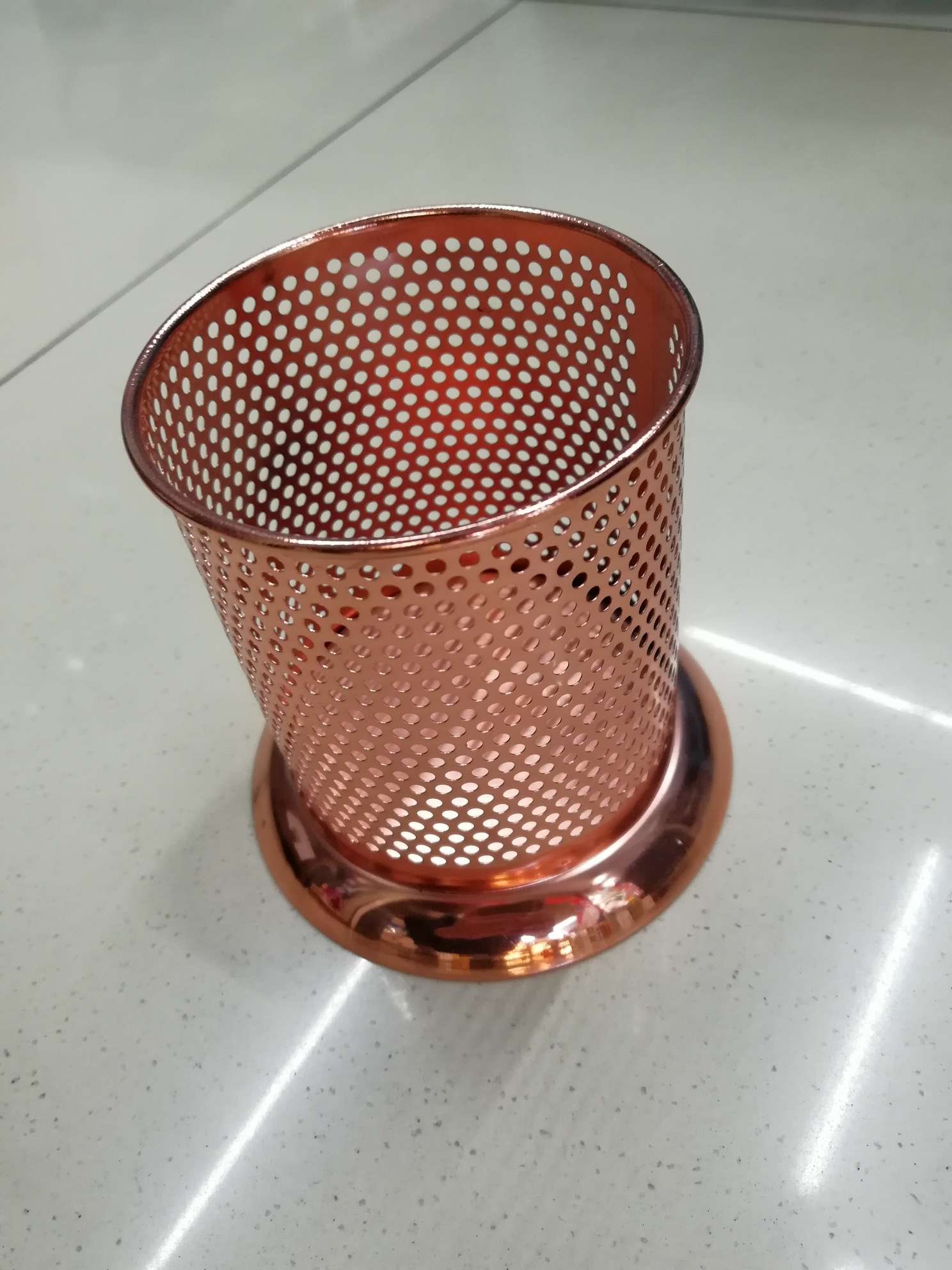 纸篓笔筒产品图